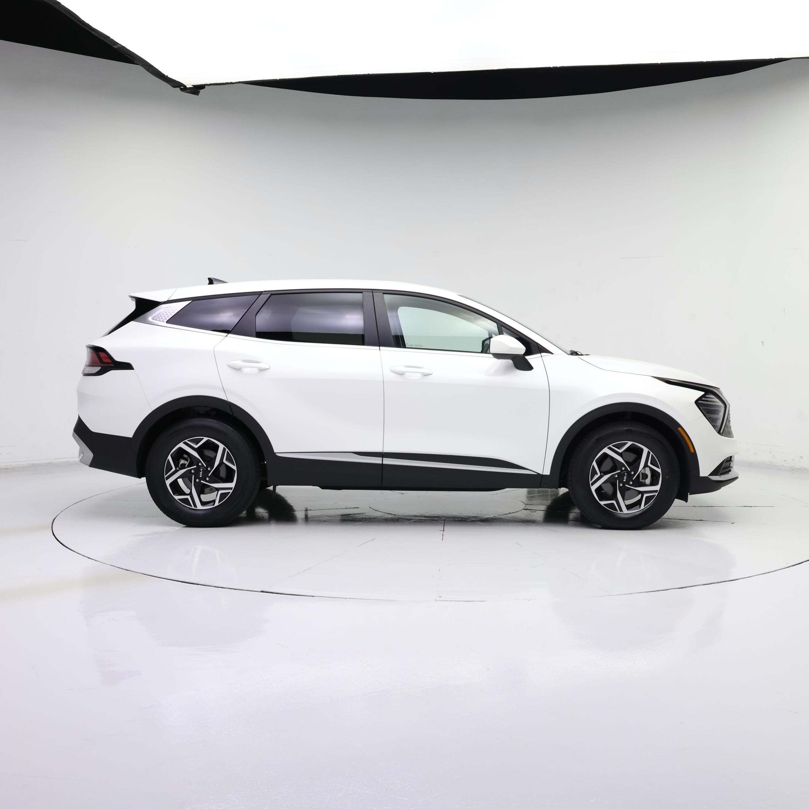 Thumbnail: 2025 Kia Sportage - 7