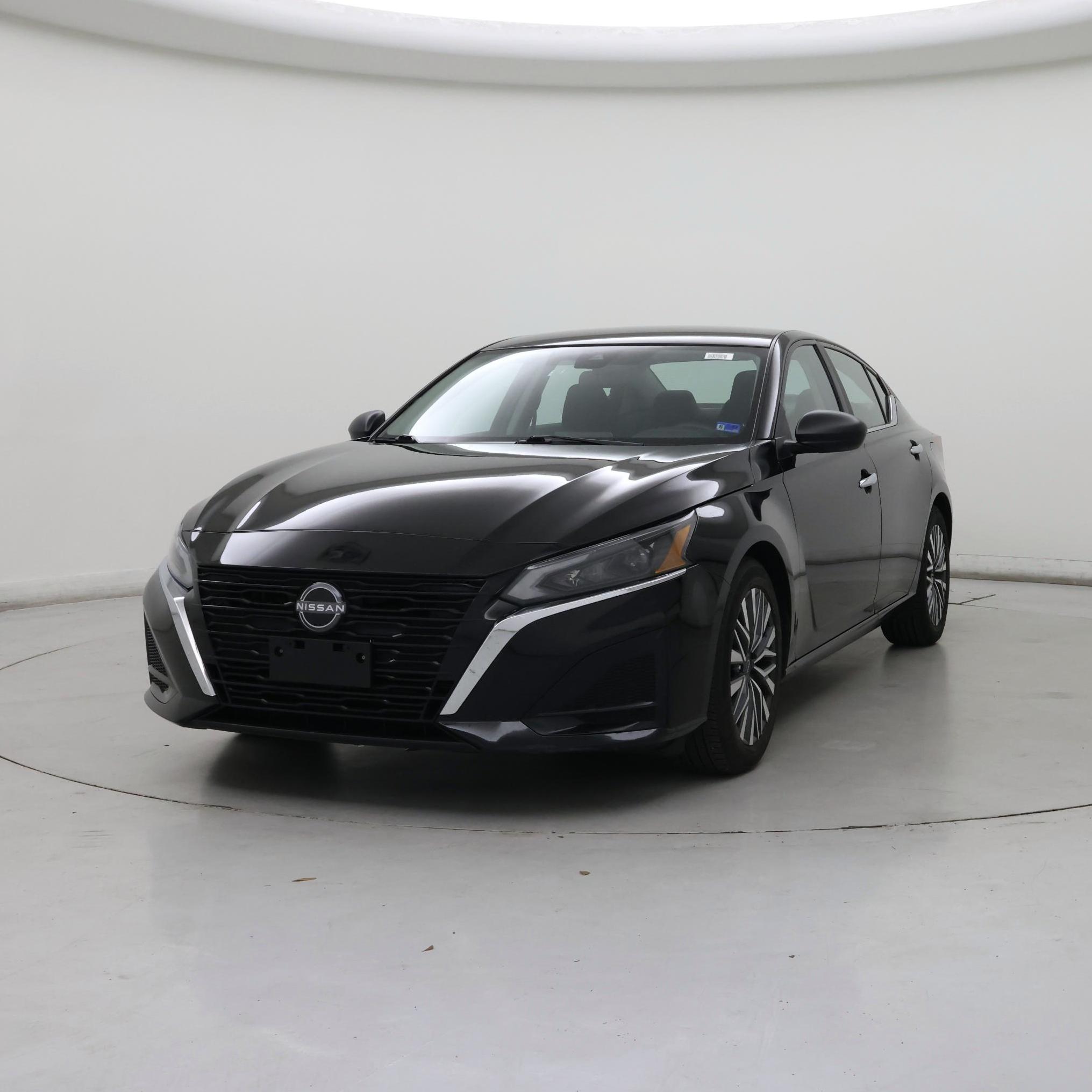Thumbnail: 2025 Nissan Altima - 4