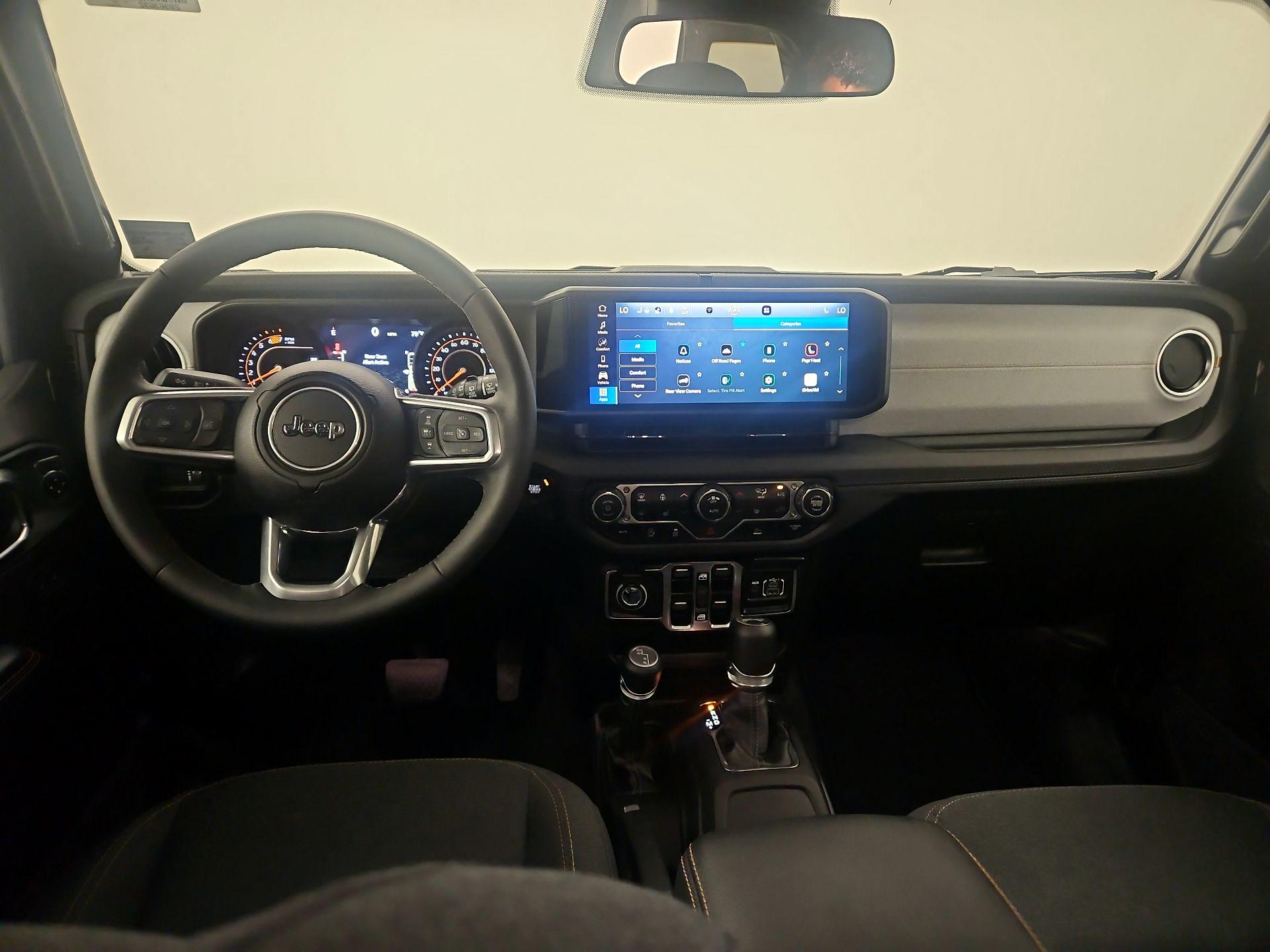 Thumbnail: 2025 Jeep Wrangler - 9