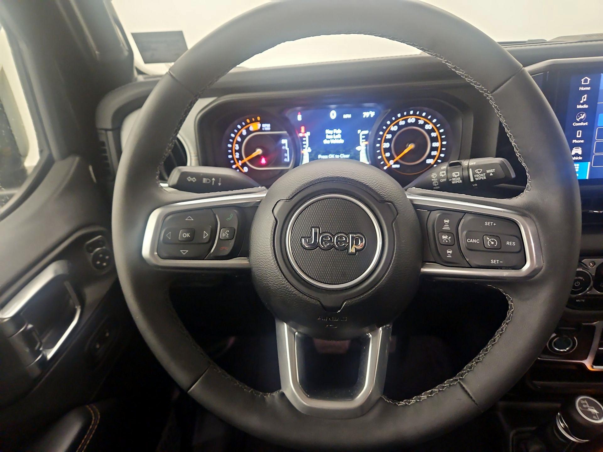 Thumbnail: 2025 Jeep Wrangler - 10