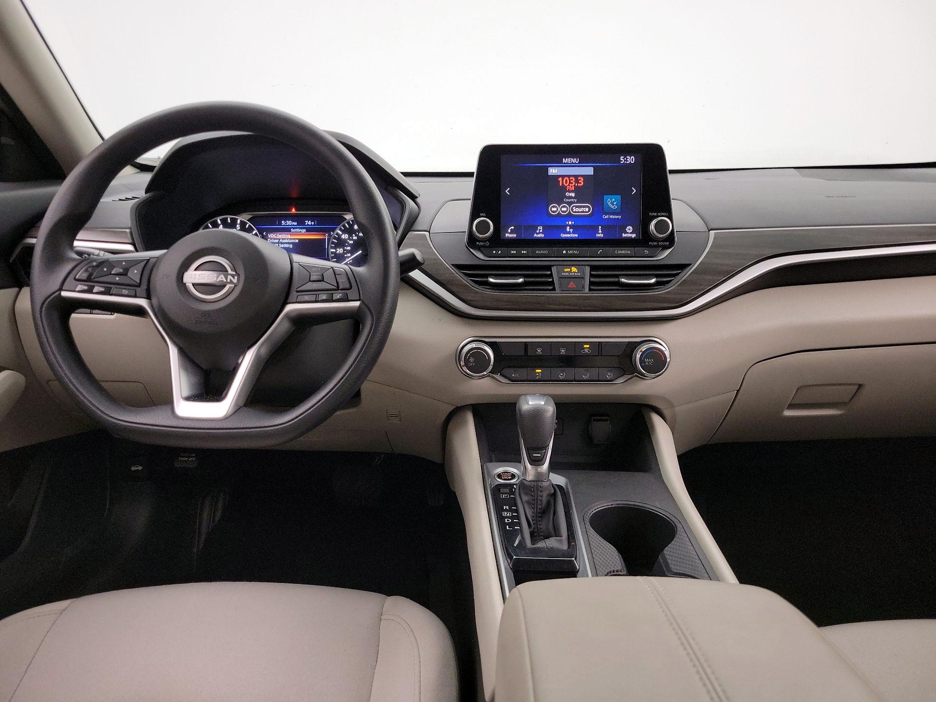 Thumbnail: 2025 Nissan Altima - 9