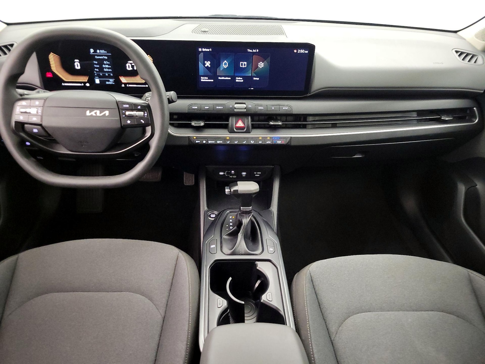2025 Kia K4 LXS - Photo 10