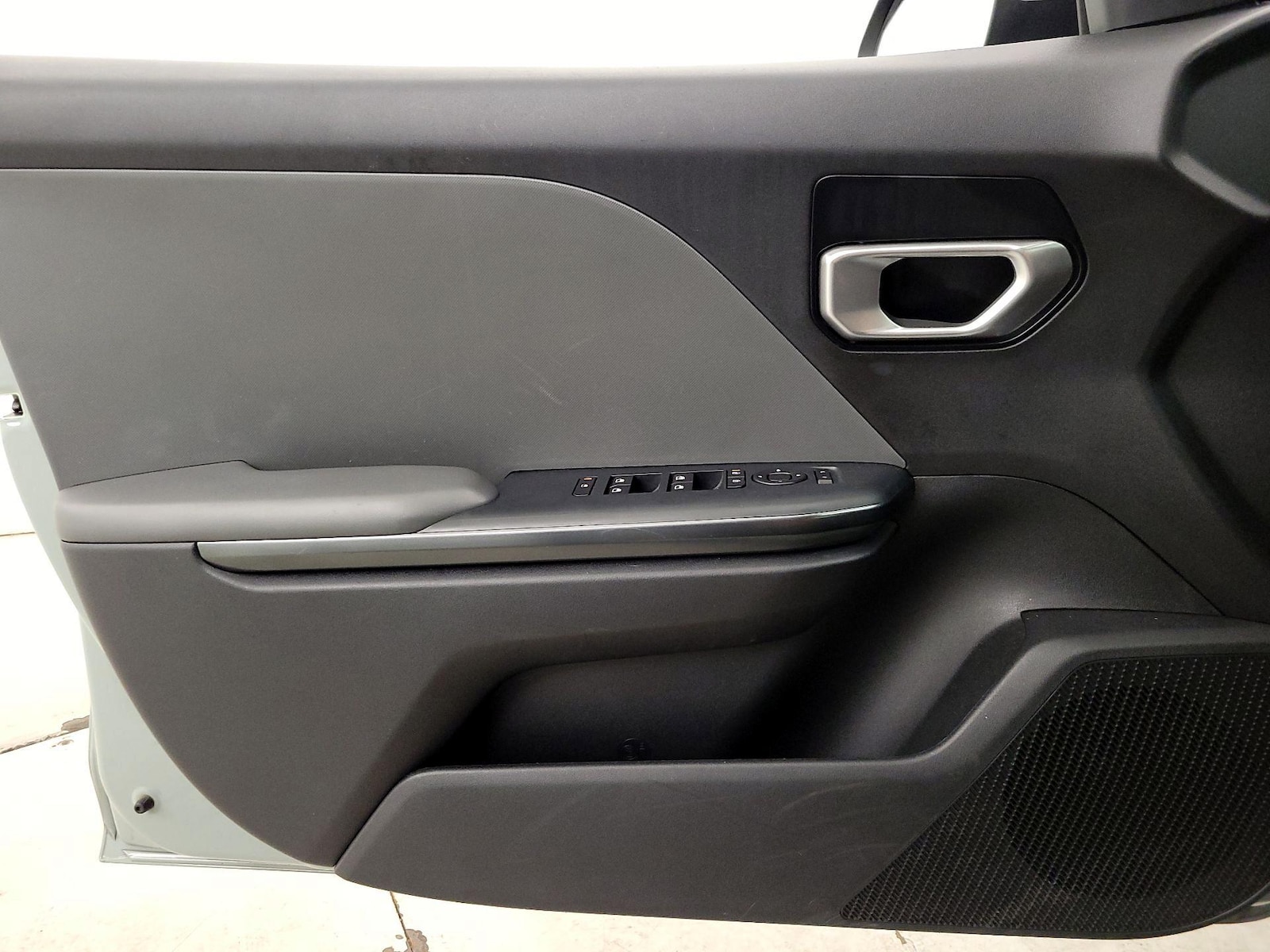 2025 Kia K4 LXS - Photo 13