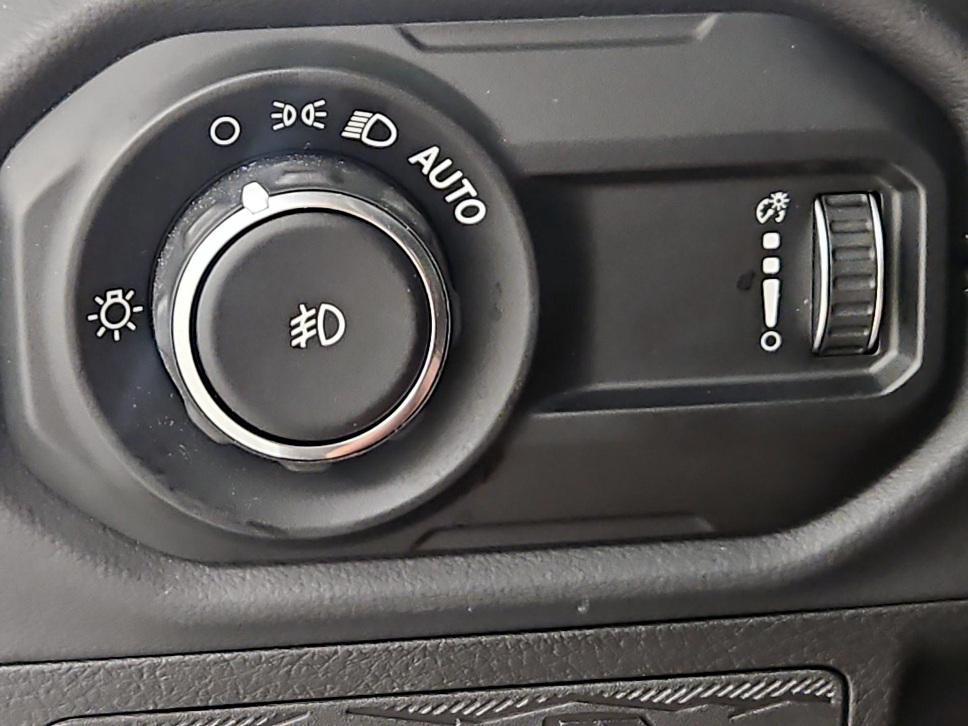 Thumbnail: 2025 Jeep Wrangler - 13