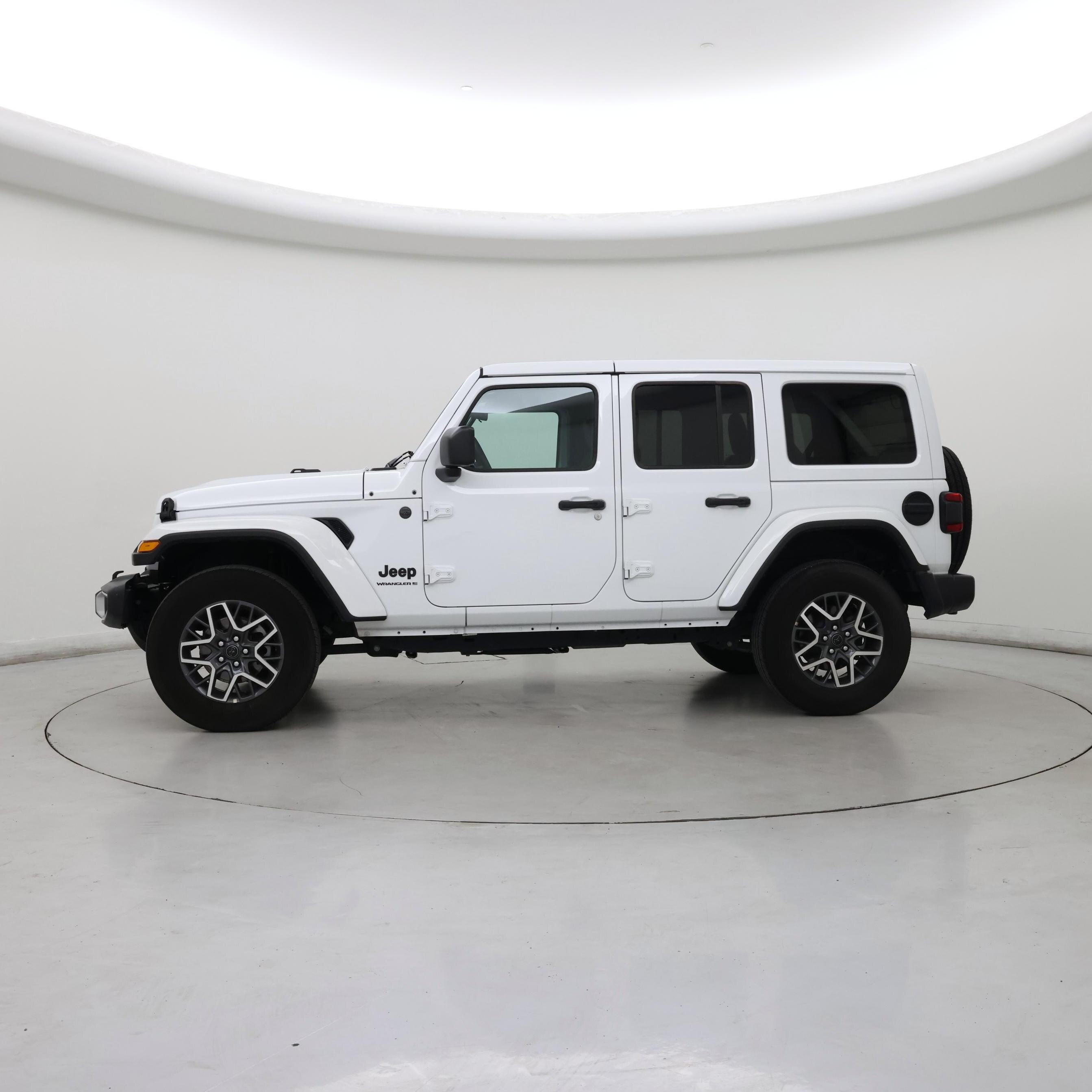 Thumbnail: 2025 Jeep Wrangler - 3