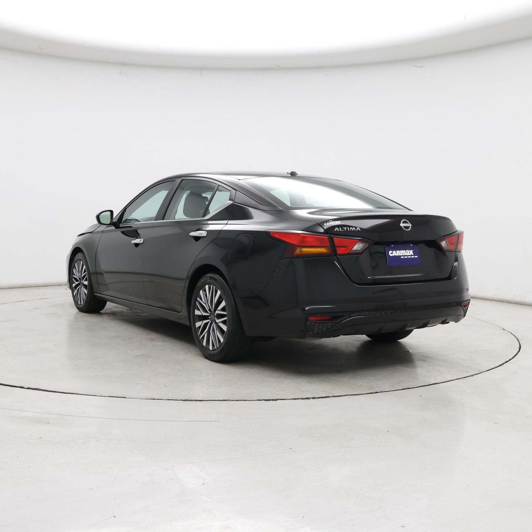 Thumbnail: 2025 Nissan Altima - 2