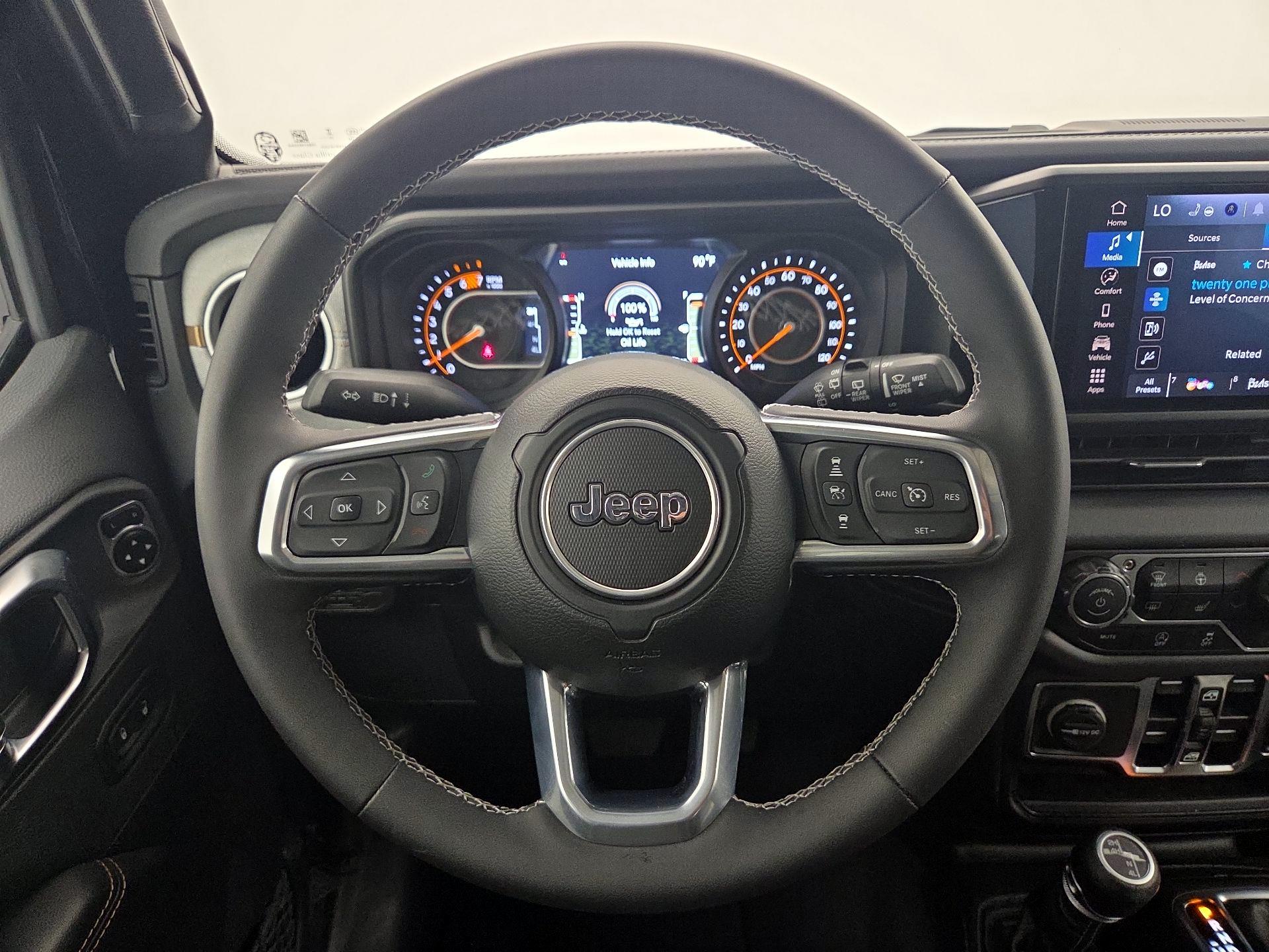 Thumbnail: 2025 Jeep Wrangler - 10