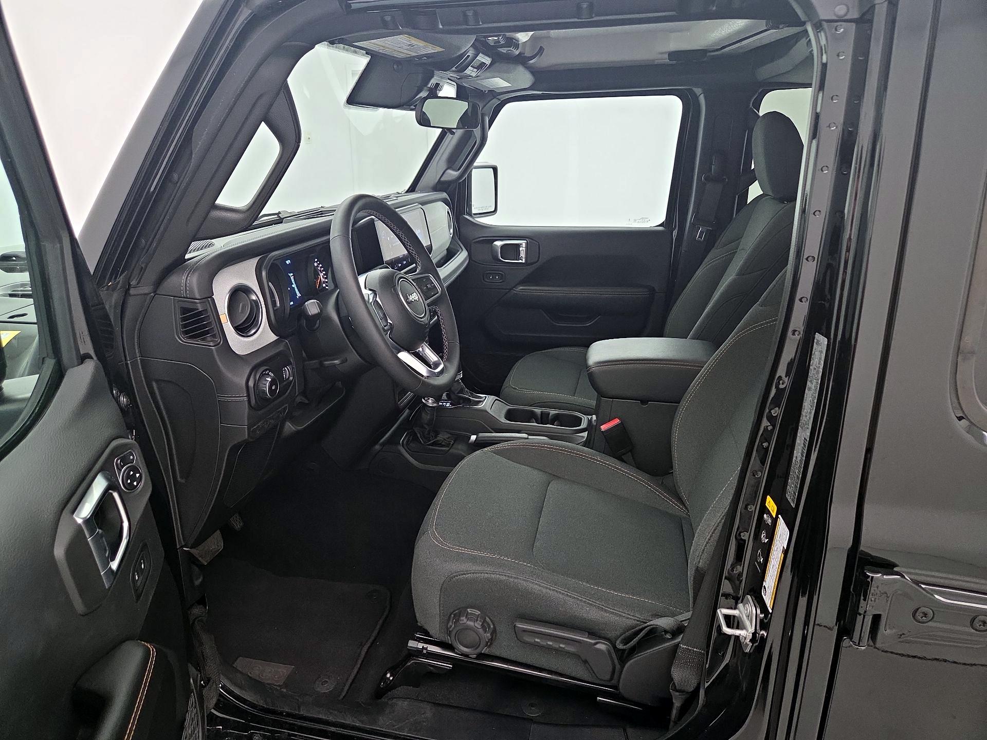 Thumbnail: 2025 Jeep Wrangler - 11