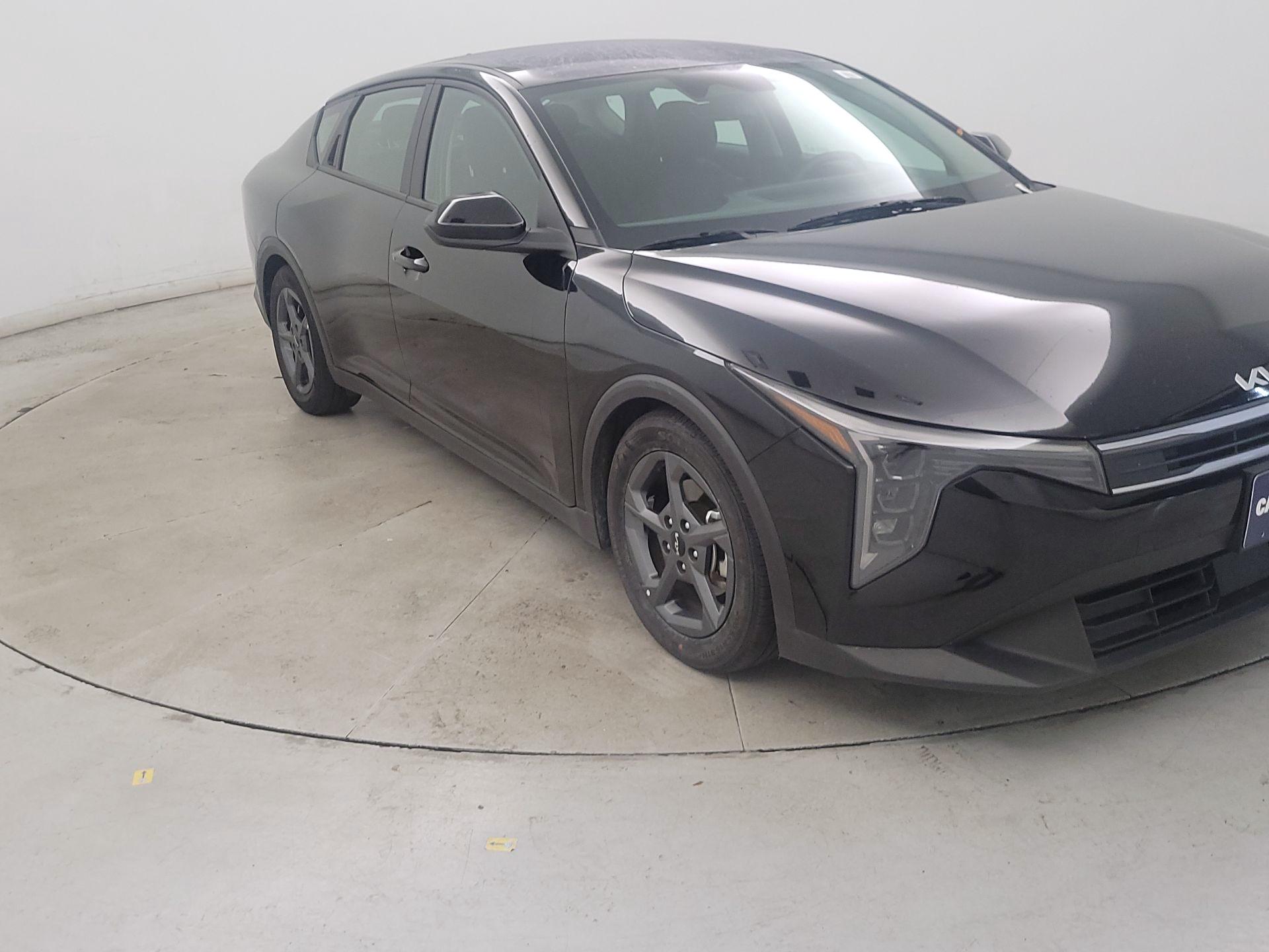 Thumbnail: 2025 Kia K4 - 1