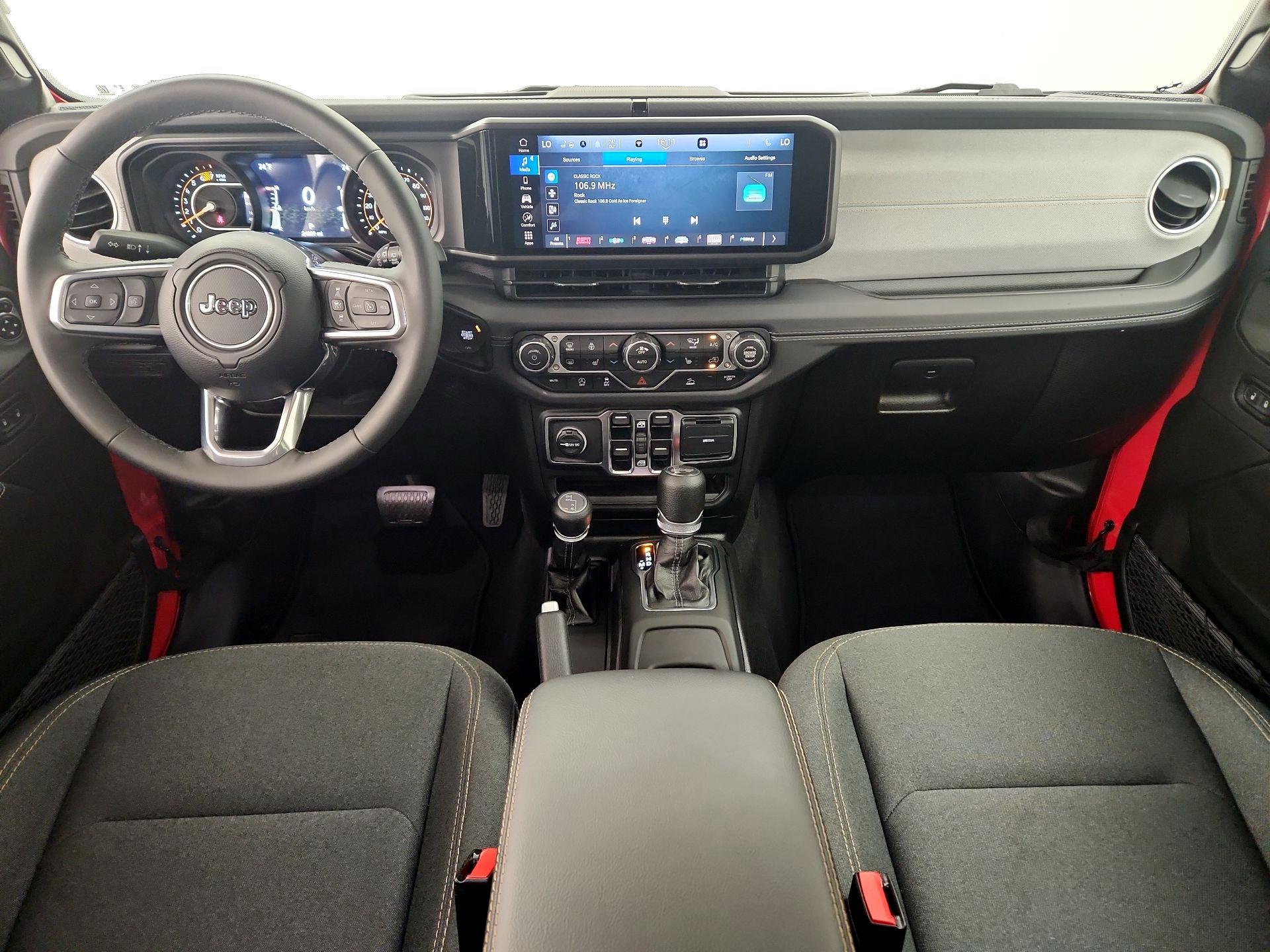 Thumbnail: 2025 Jeep Wrangler - 9