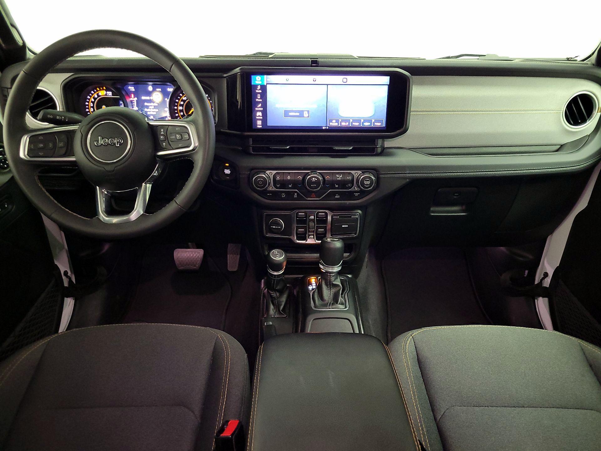 Thumbnail: 2025 Jeep Wrangler - 9