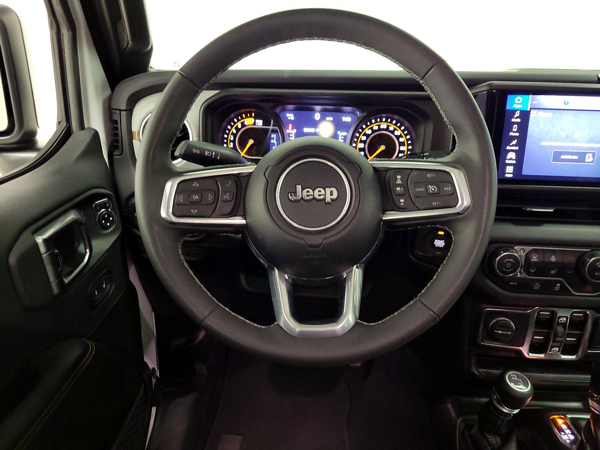 Thumbnail: 2025 Jeep Wrangler - 10