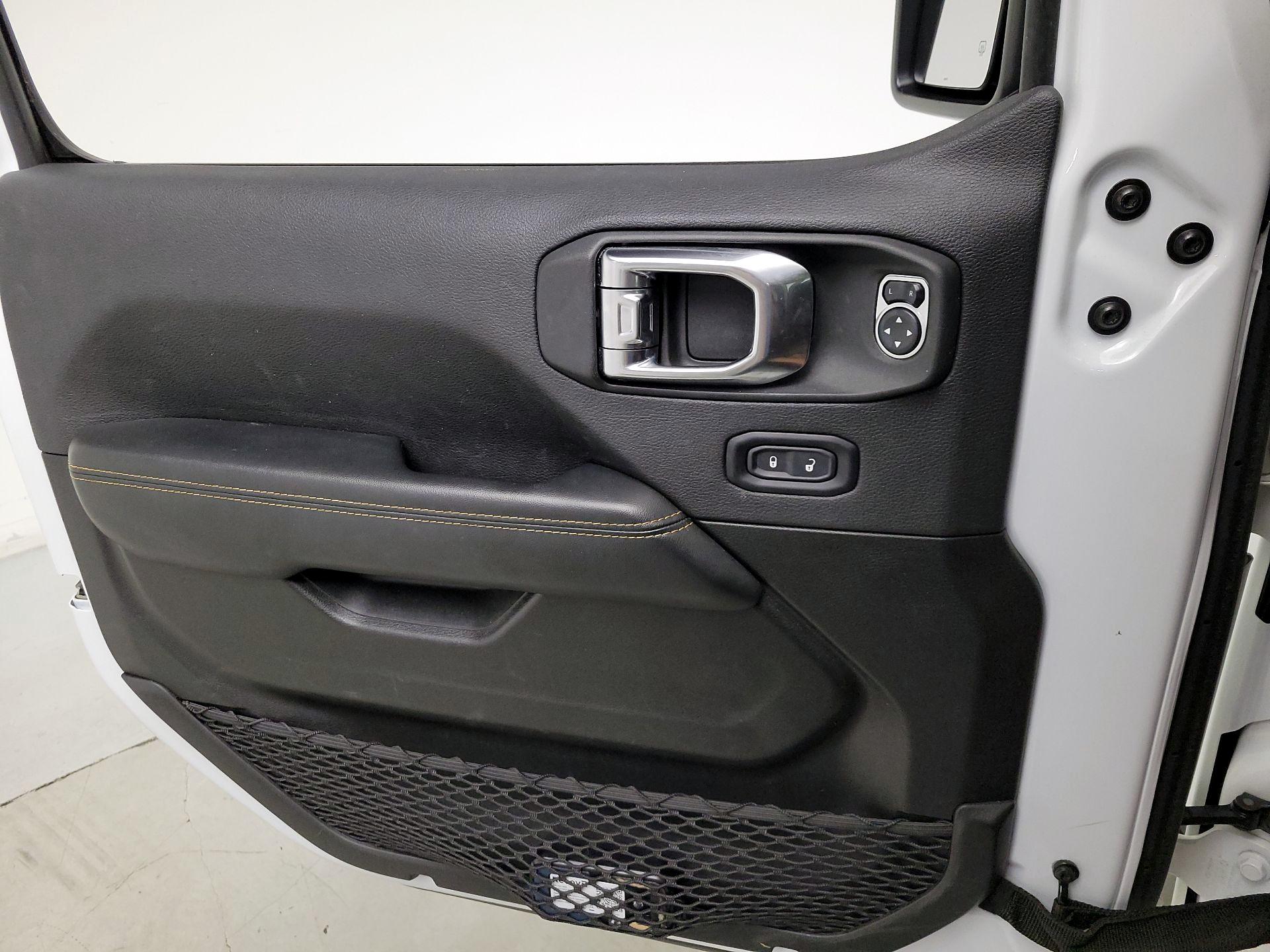 Thumbnail: 2025 Jeep Wrangler - 12