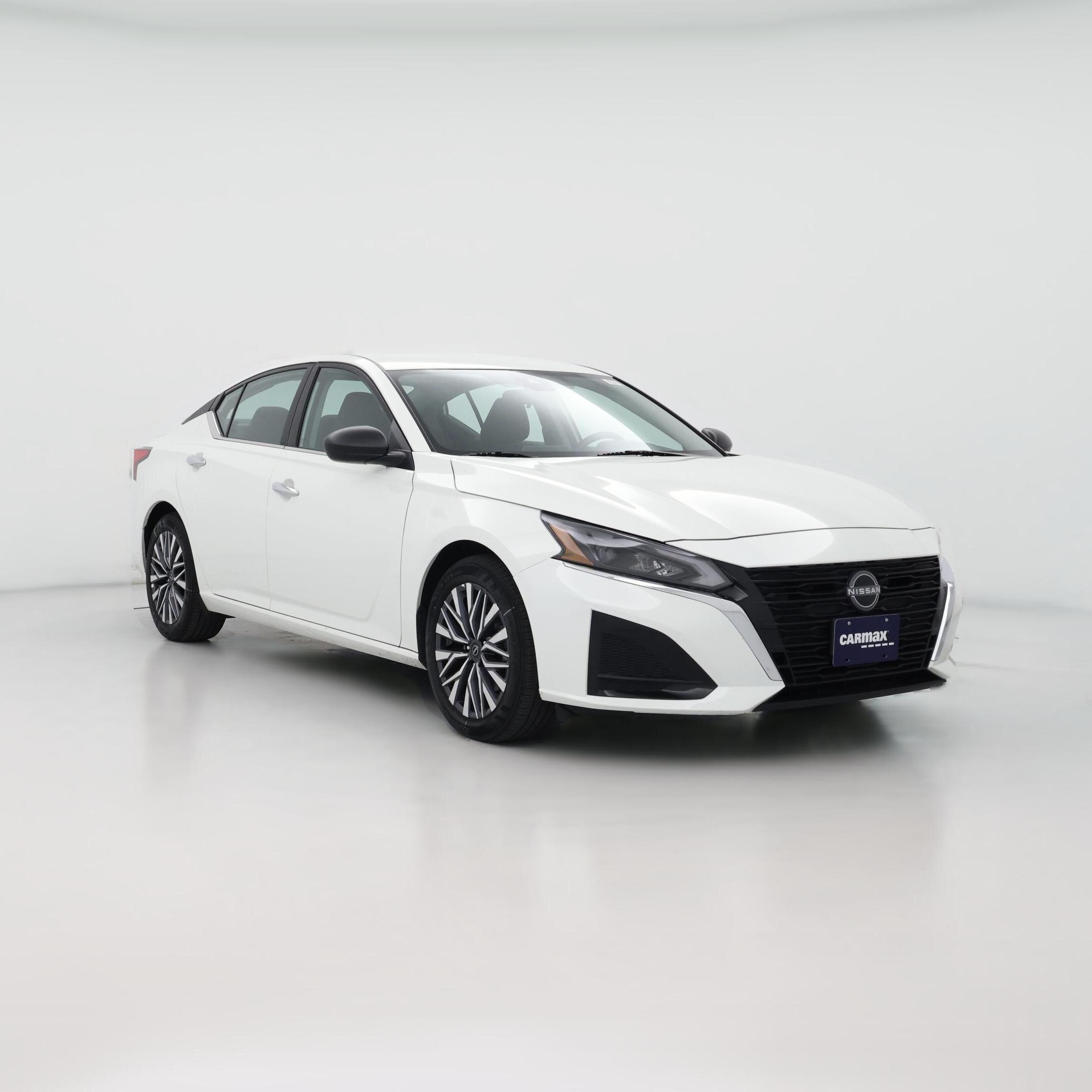 Thumbnail: 2025 Nissan Altima - 1
