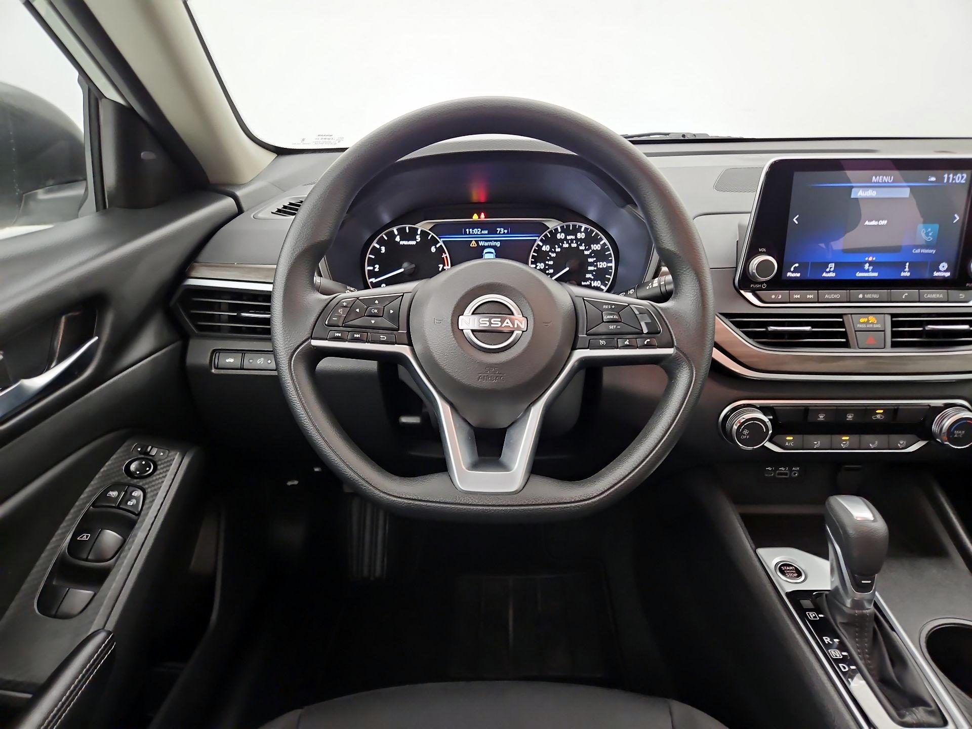 Thumbnail: 2025 Nissan Altima - 10