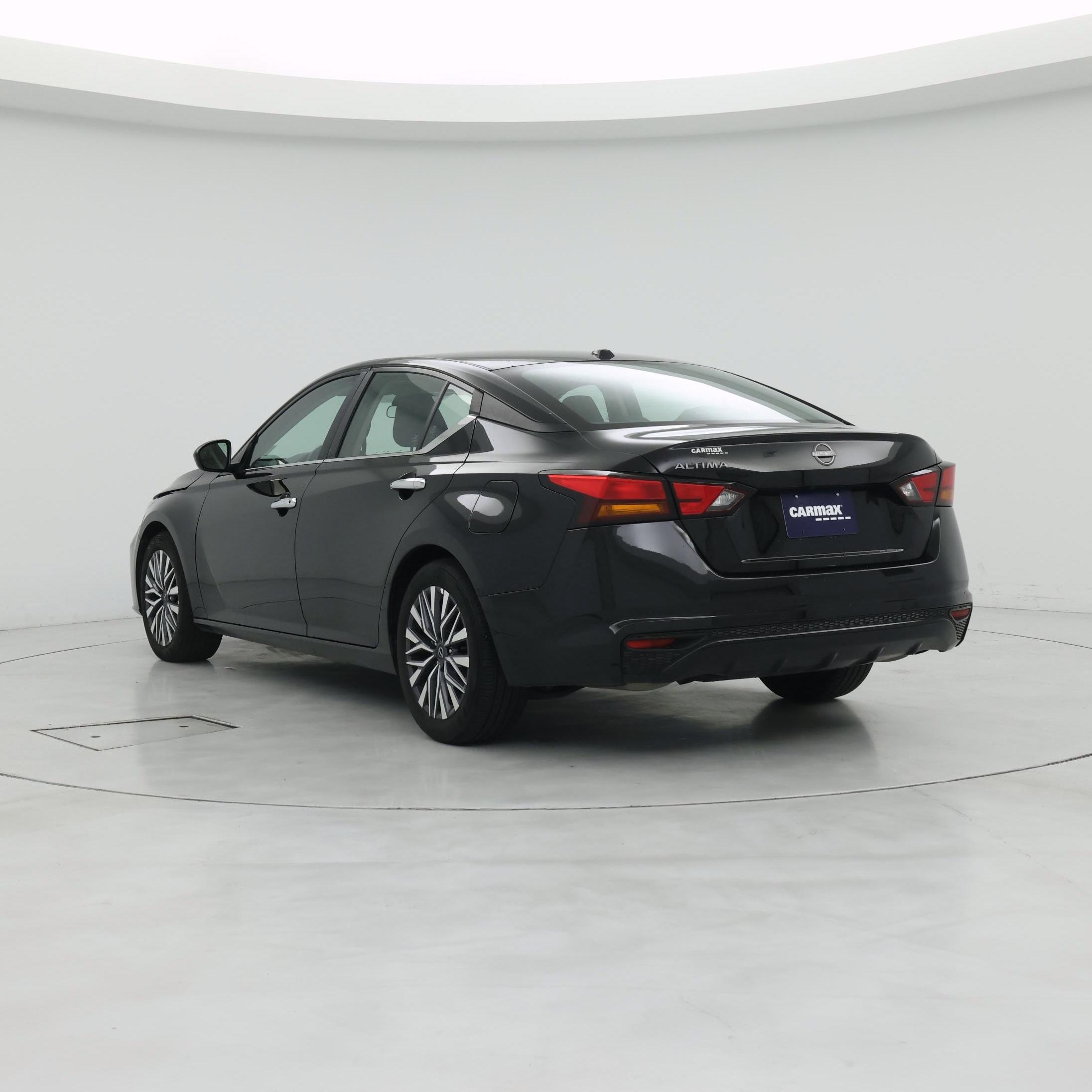Thumbnail: 2025 Nissan Altima - 2