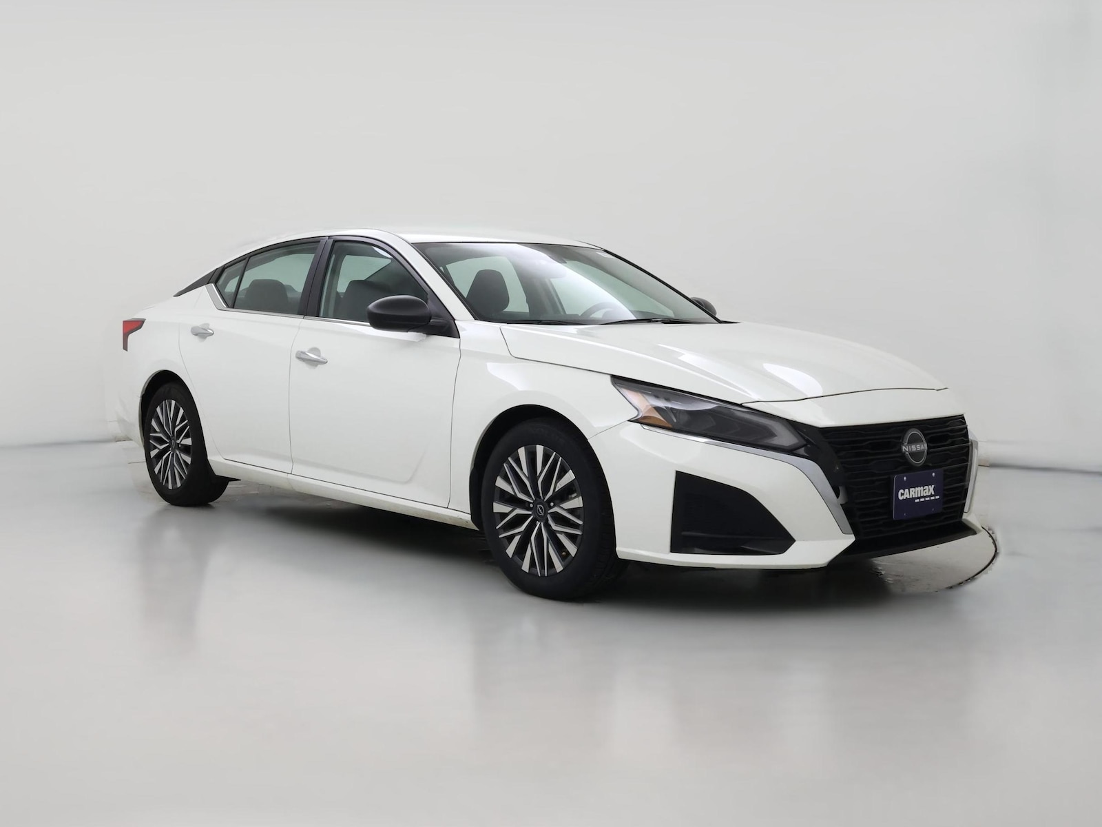 2025 Nissan Altima SV - Photo 1