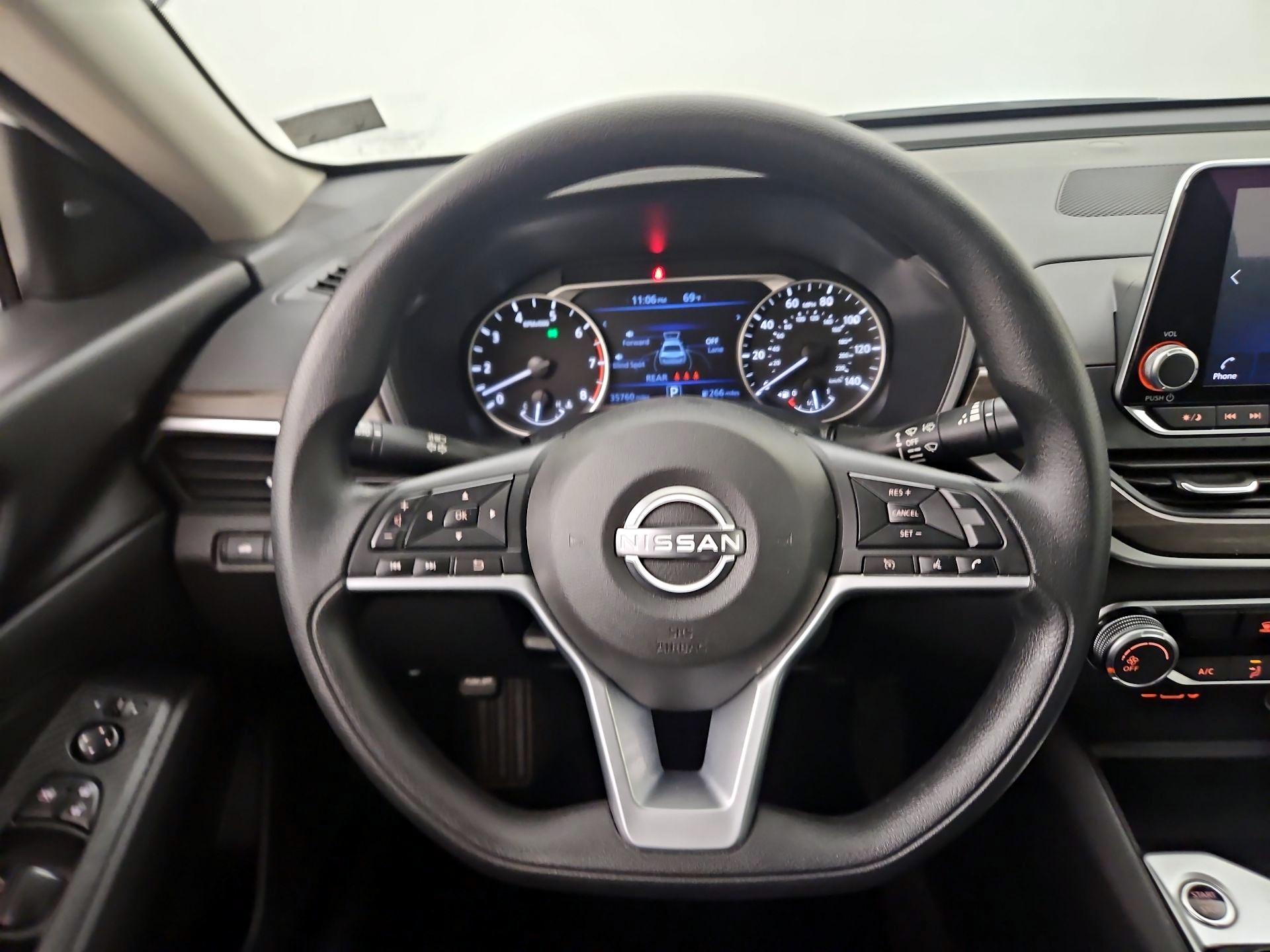 Thumbnail: 2025 Nissan Altima - 10