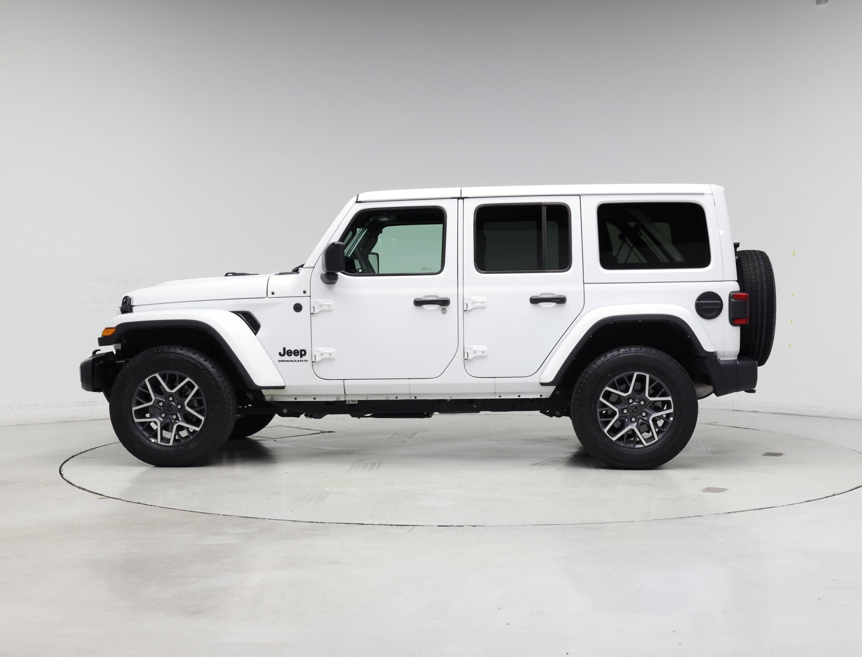 Thumbnail: 2025 Jeep Wrangler - 3