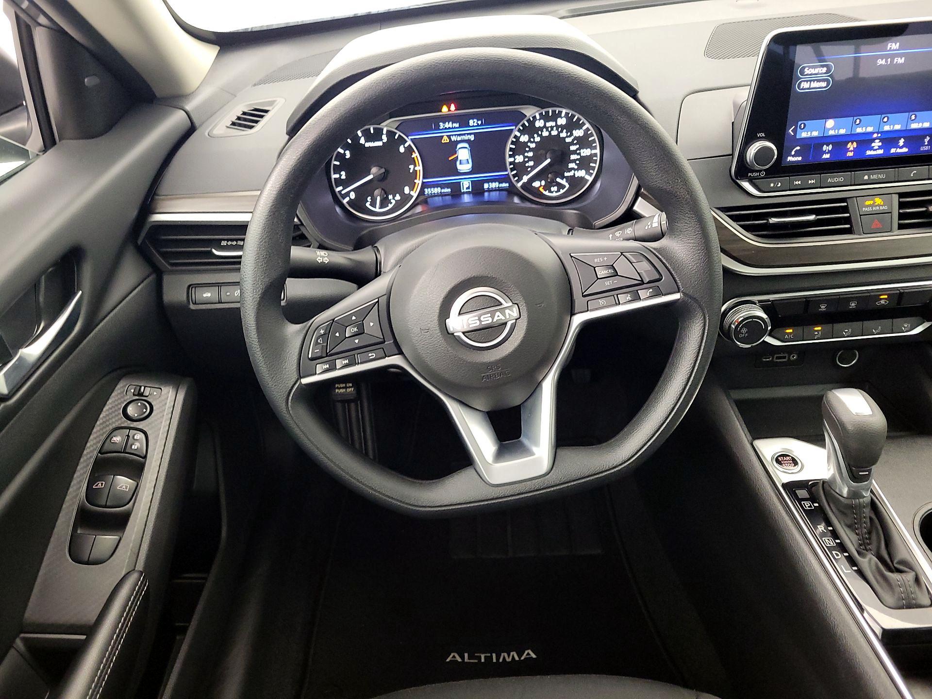 Thumbnail: 2025 Nissan Altima - 10