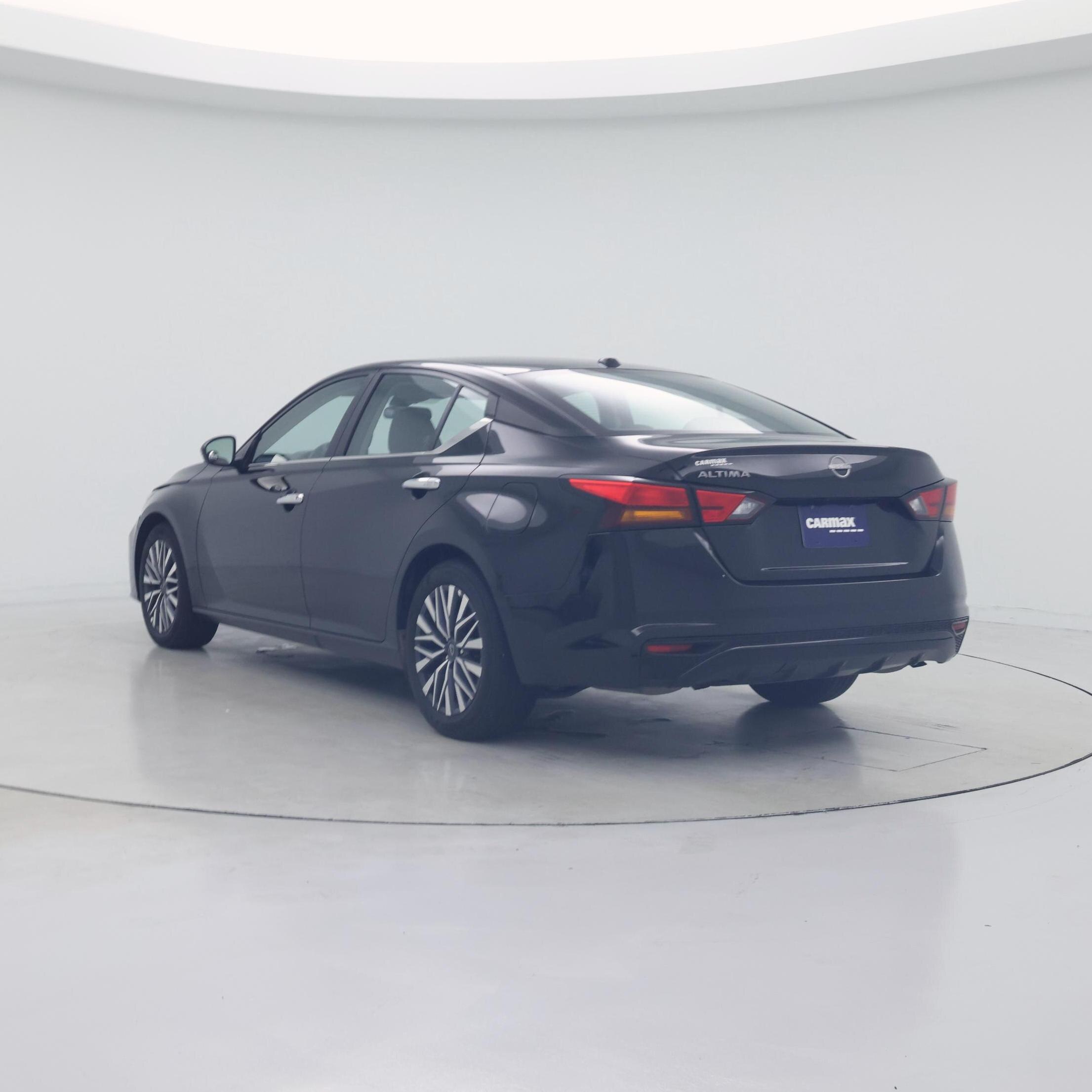 Thumbnail: 2025 Nissan Altima - 2