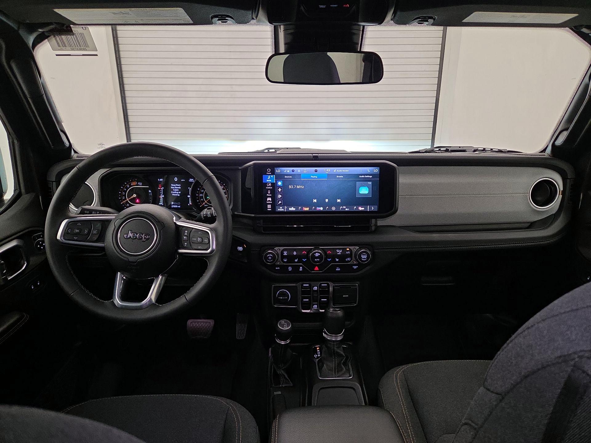 Thumbnail: 2025 Jeep Wrangler - 9