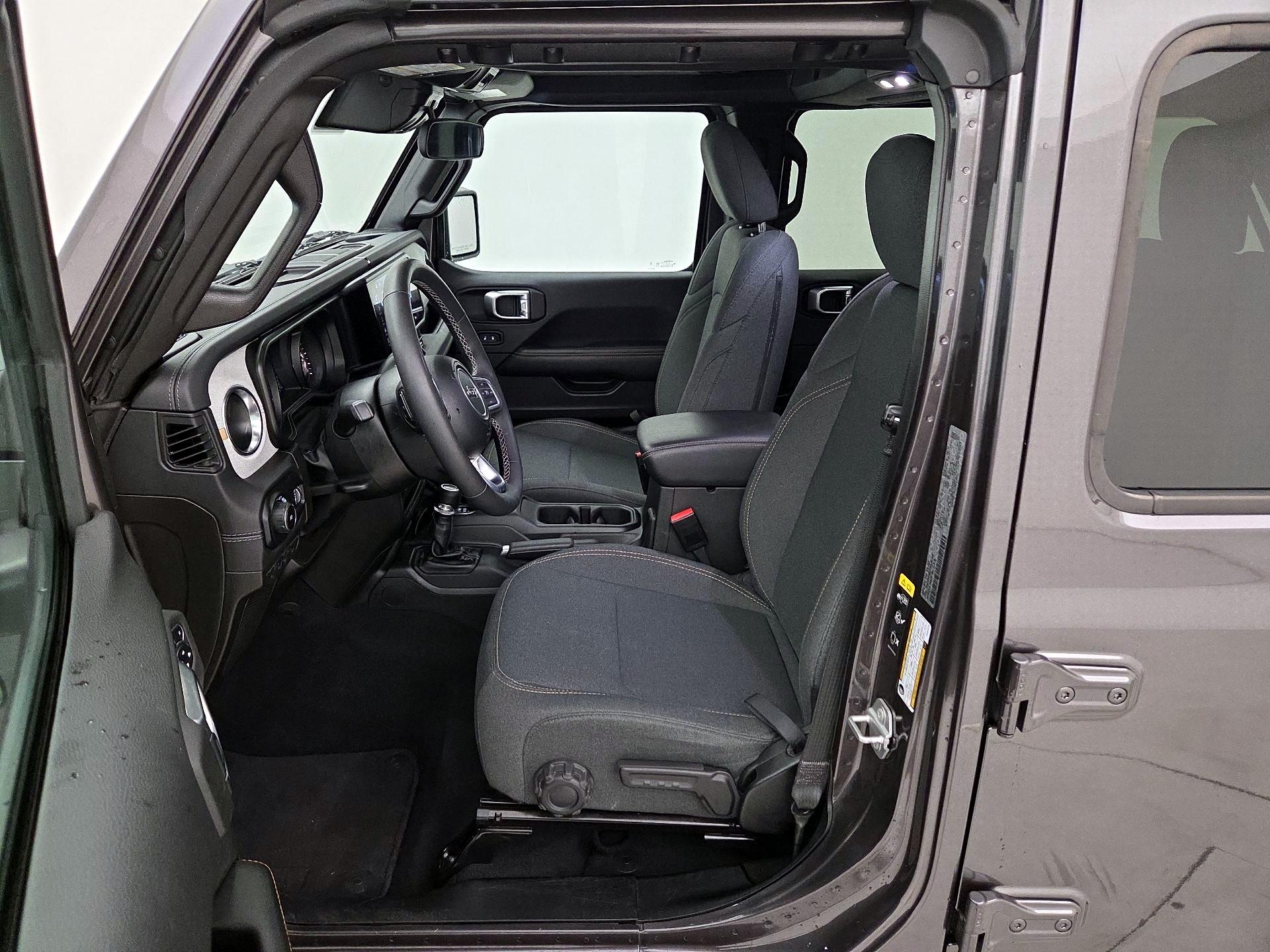 Thumbnail: 2025 Jeep Wrangler - 11