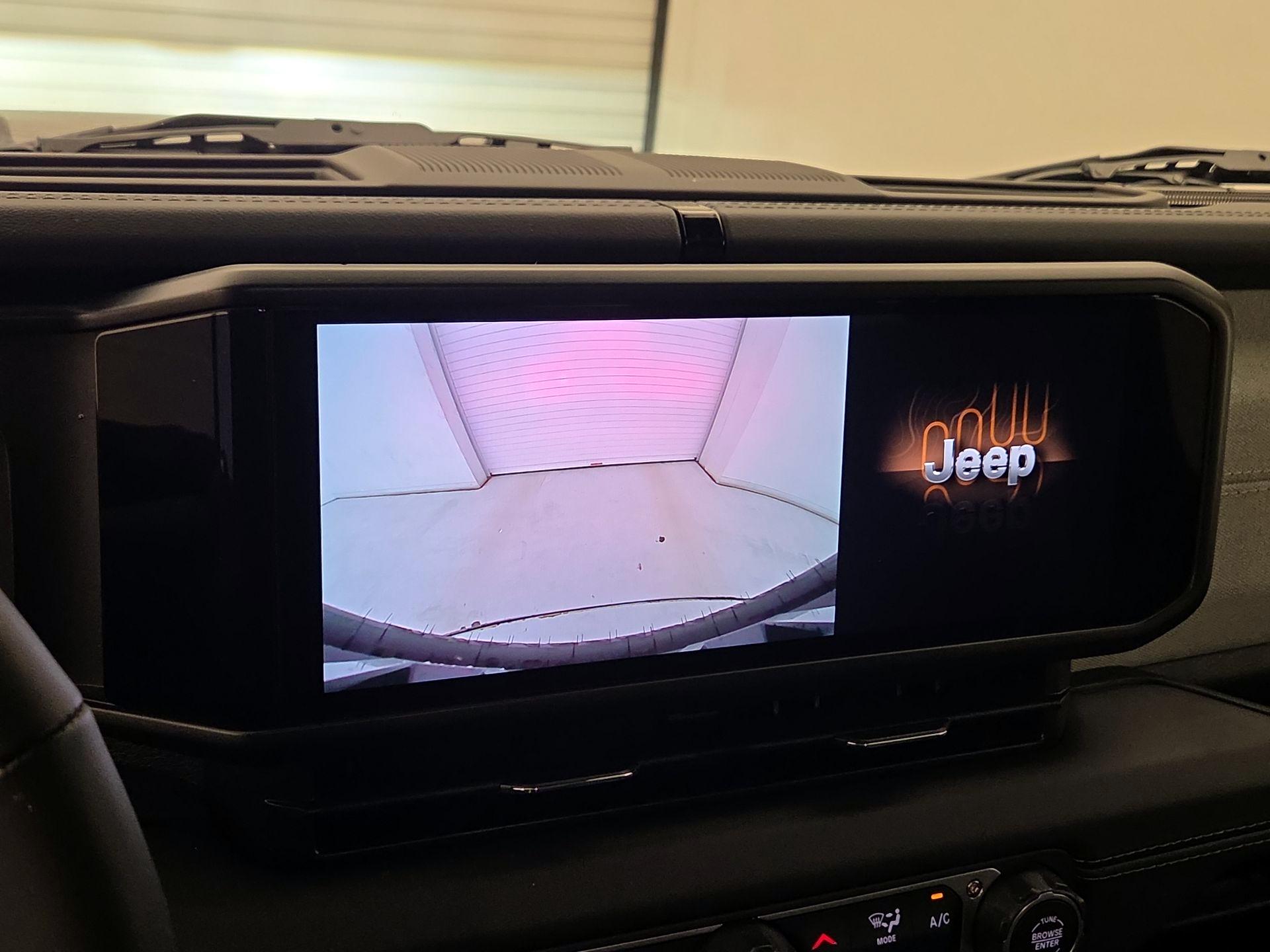 Thumbnail: 2025 Jeep Wrangler - 14