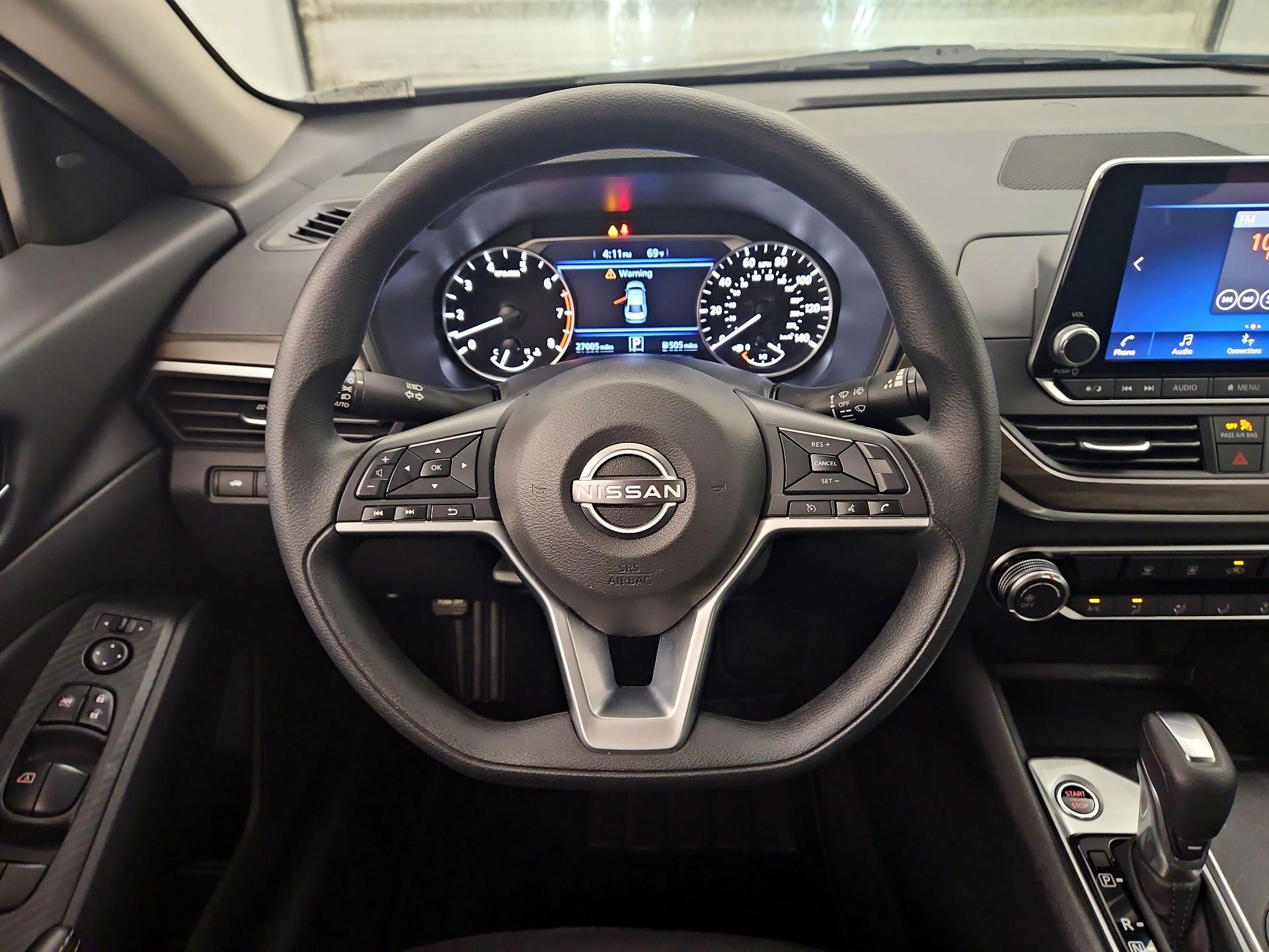 Thumbnail: 2025 Nissan Altima - 10