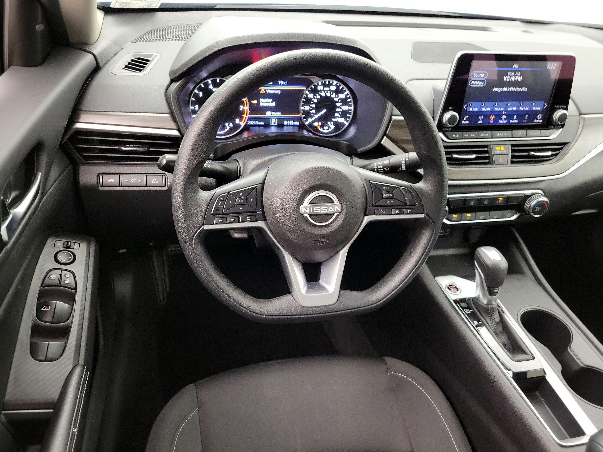 Thumbnail: 2025 Nissan Altima - 10