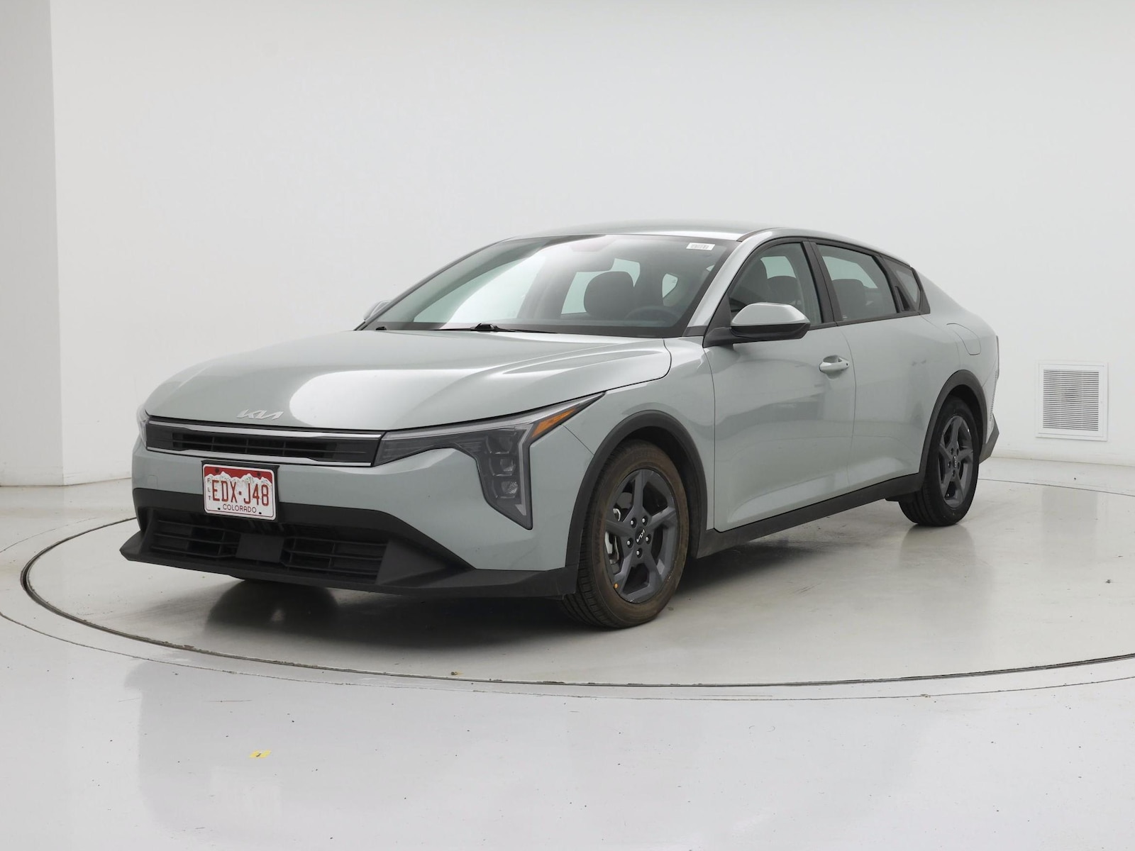 2025 Kia K4 LXS - Photo 5