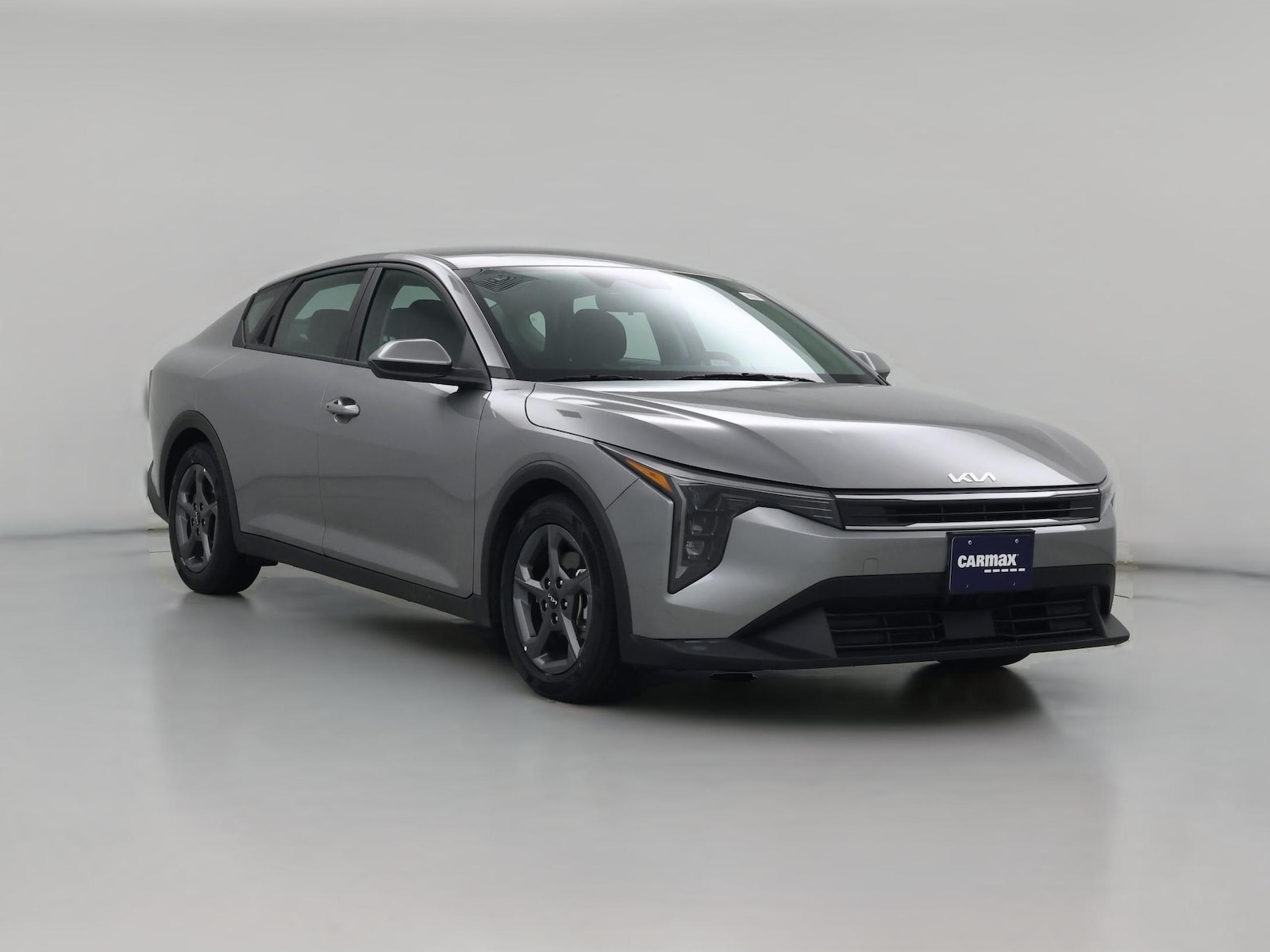 2025 Kia K4 LXS - Photo 1