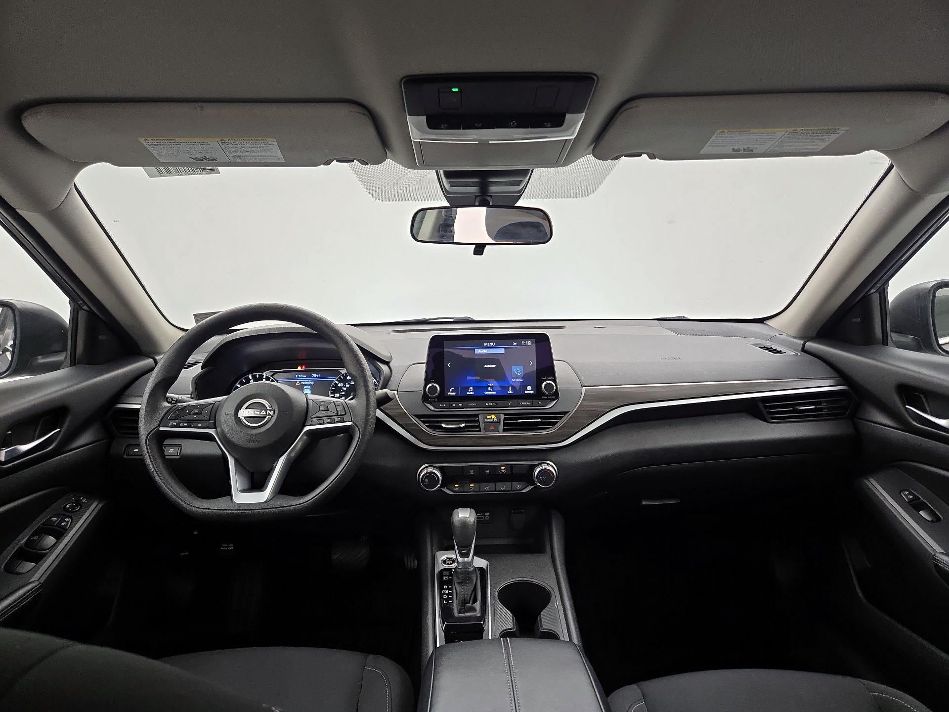 Thumbnail: 2025 Nissan Altima - 9