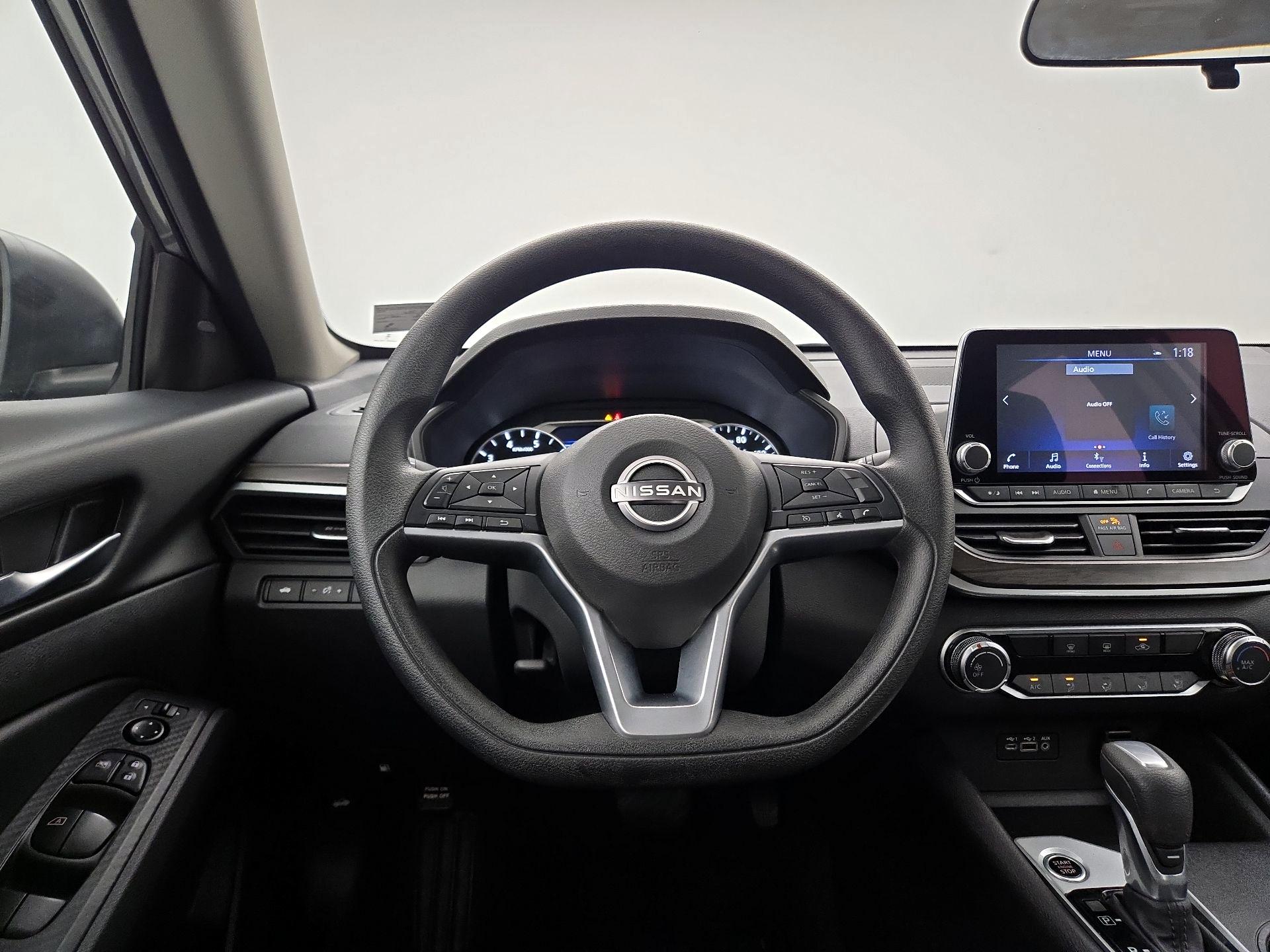 Thumbnail: 2025 Nissan Altima - 10