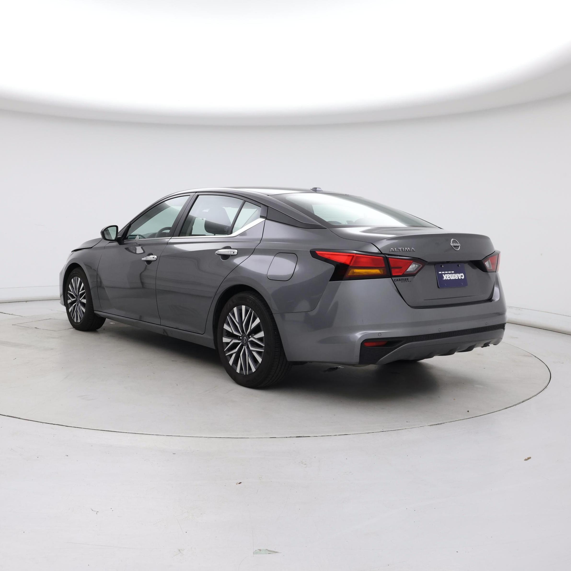 Thumbnail: 2025 Nissan Altima - 2