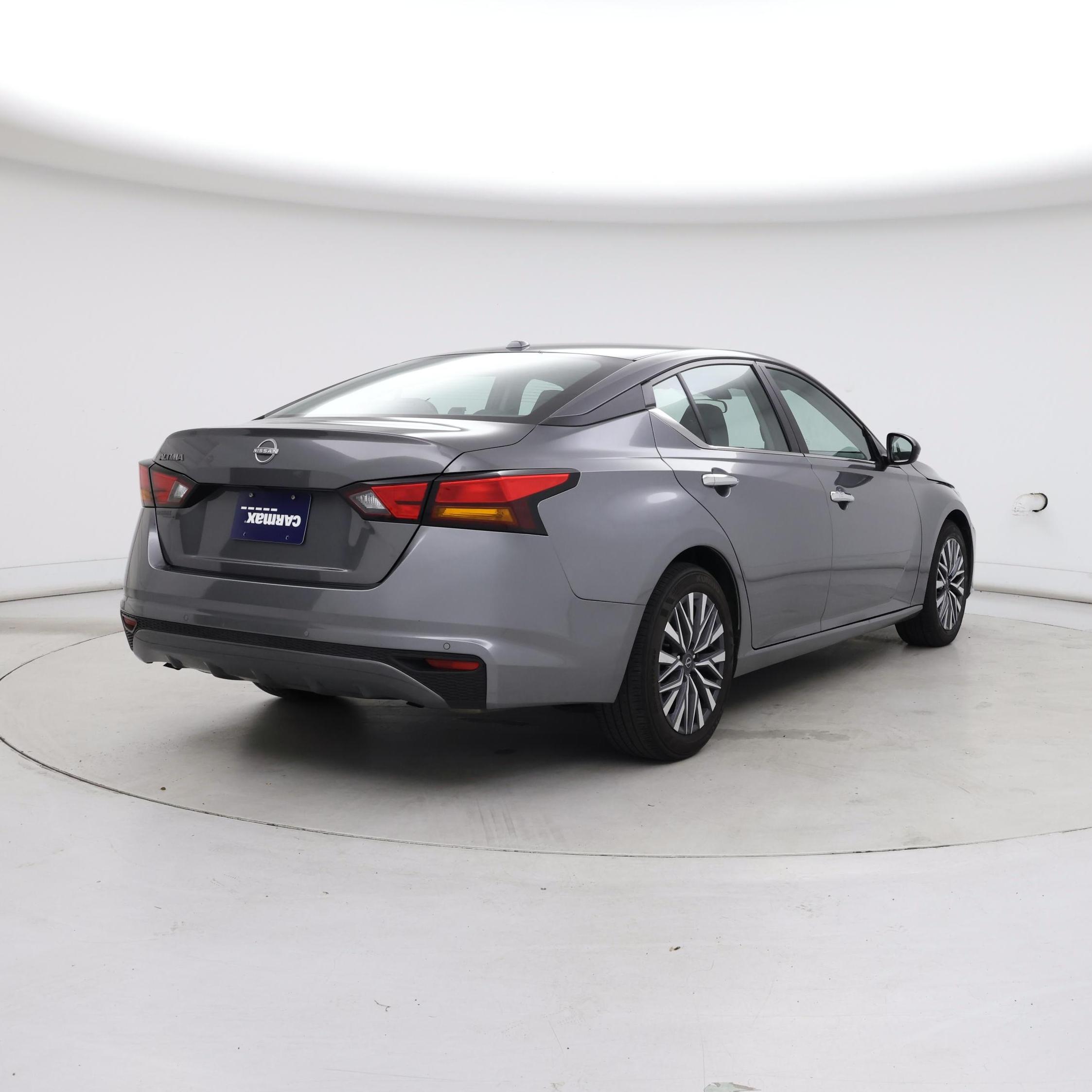 Thumbnail: 2025 Nissan Altima - 8
