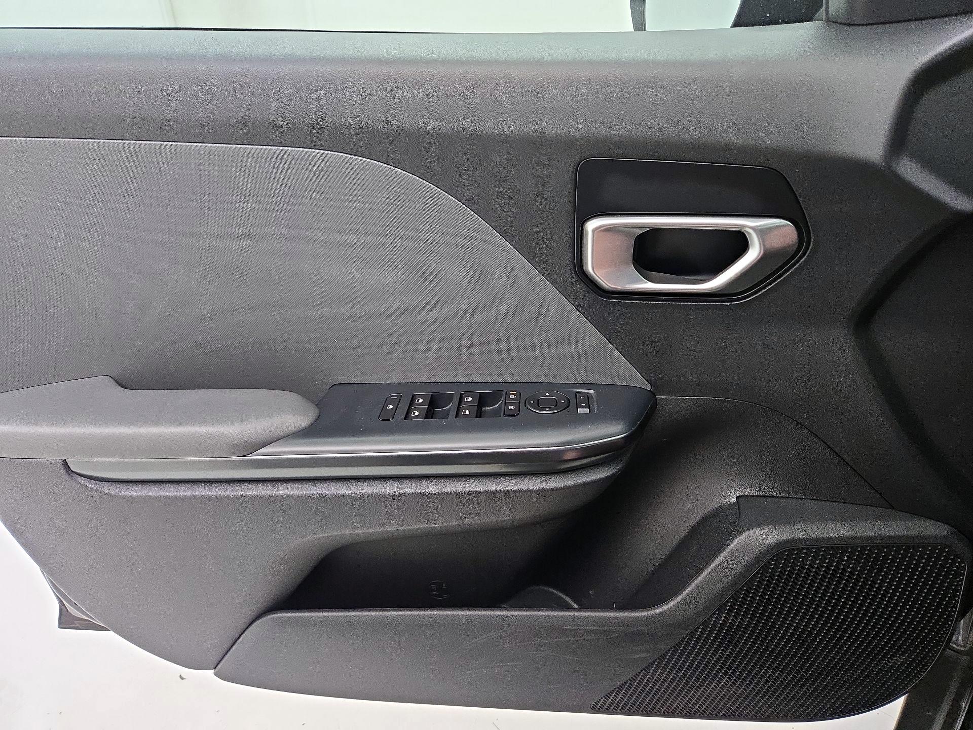 Thumbnail: 2025 Kia K4 - 12