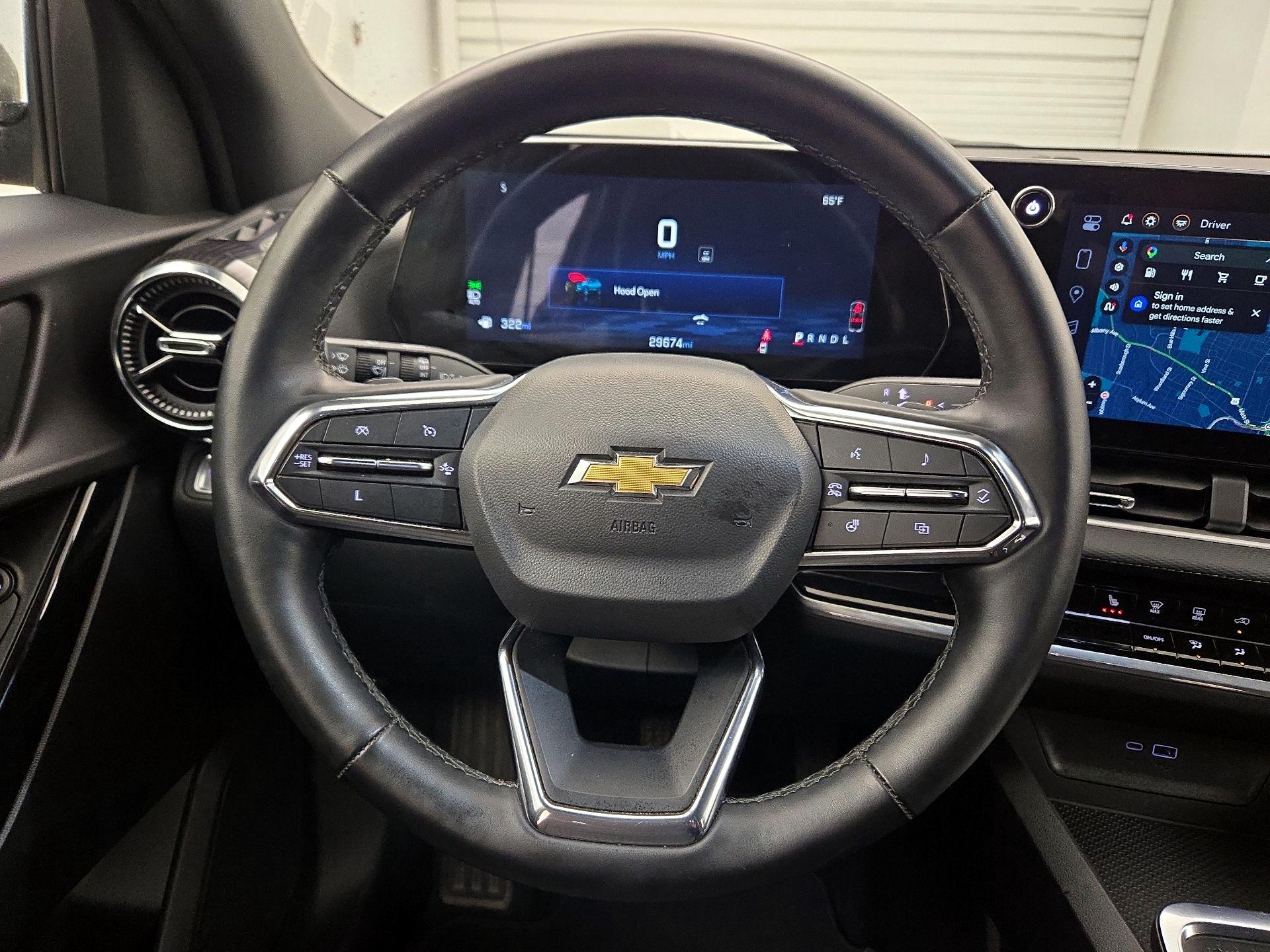 Thumbnail: 2025 Chevrolet Equinox - 10
