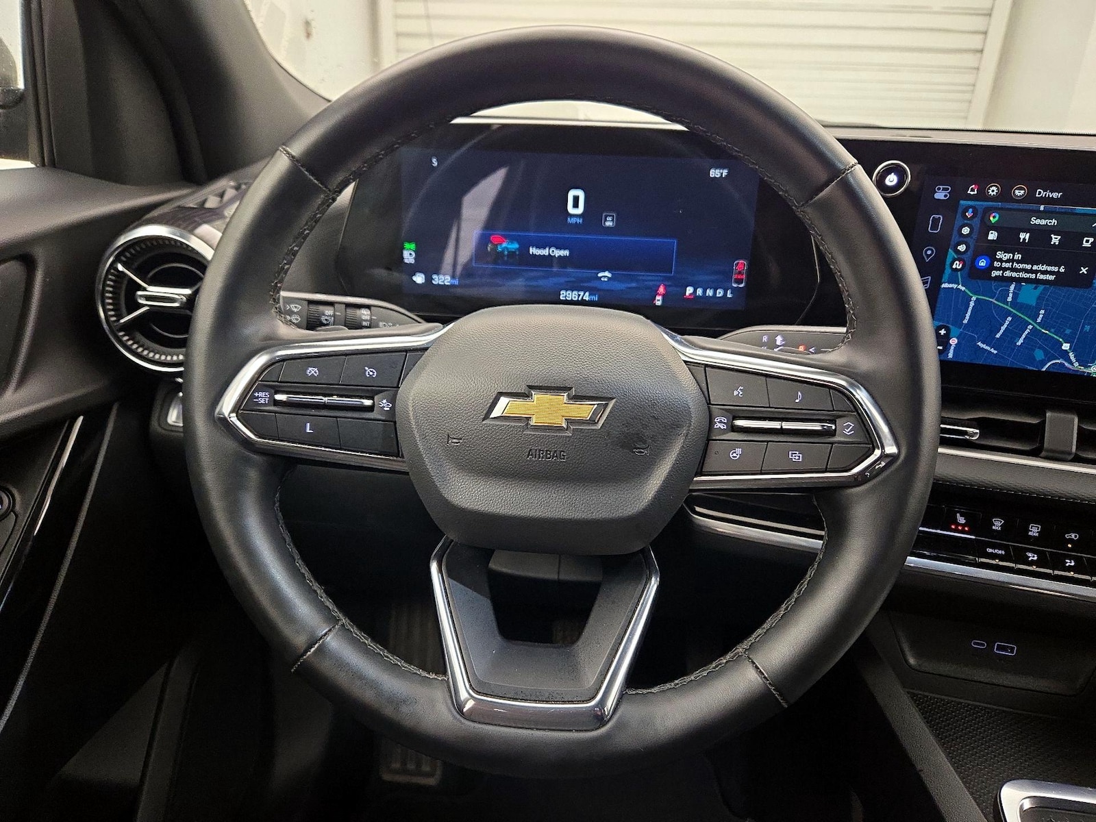 2025 Chevrolet Equinox LT - Photo 11