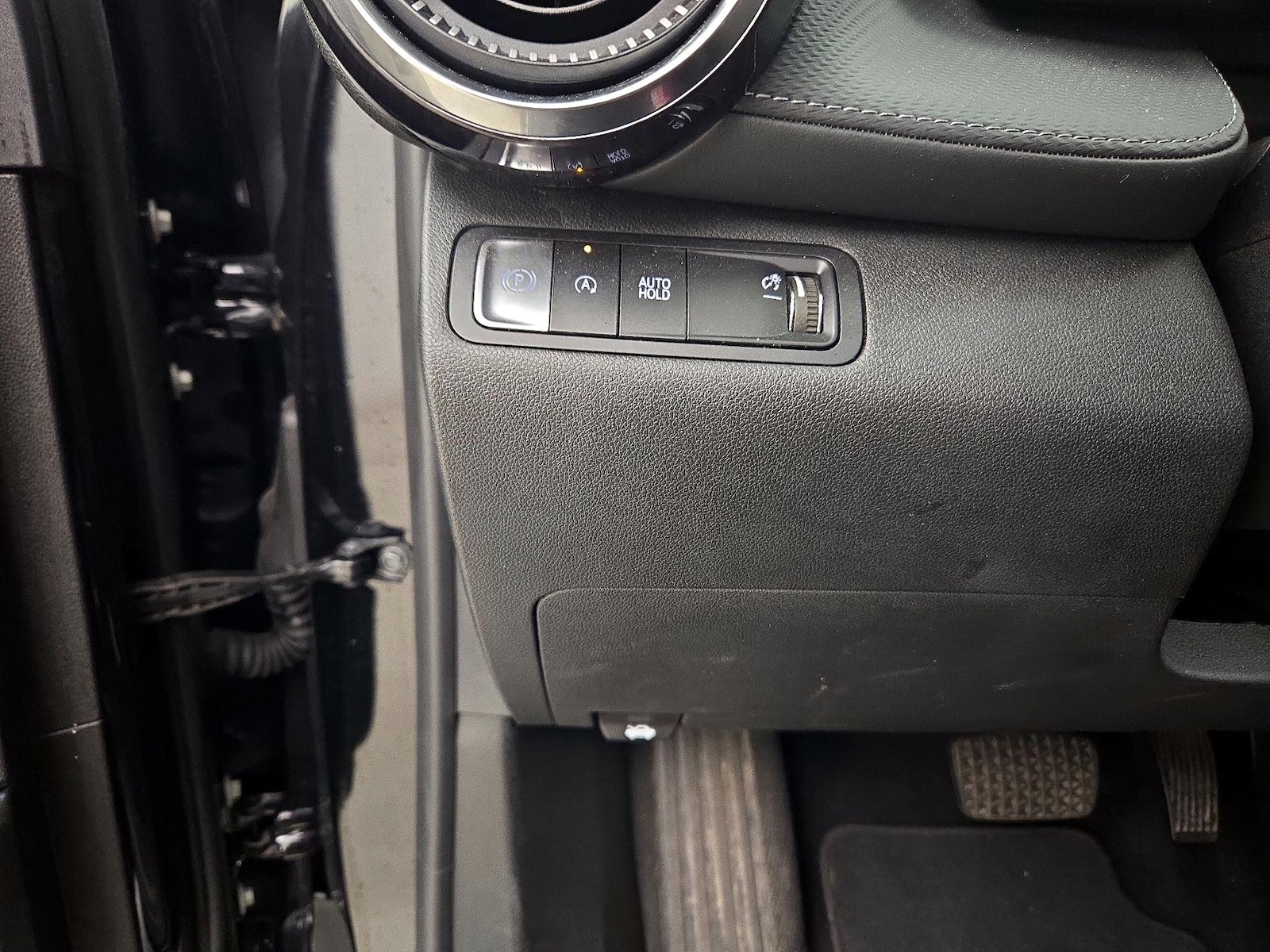 2025 Chevrolet Equinox LT - Photo 14