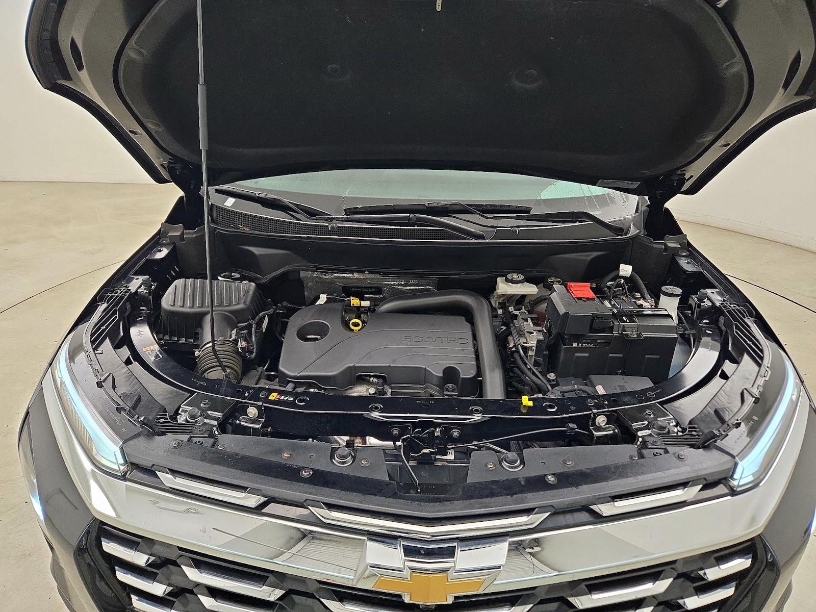 2025 Chevrolet Equinox LT - Photo 23