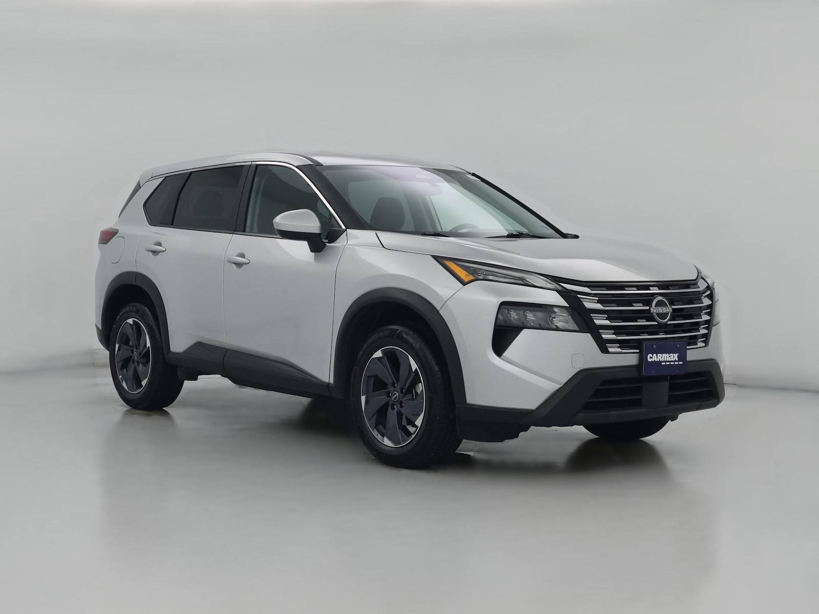2025 Nissan Rogue SV - Photo 1