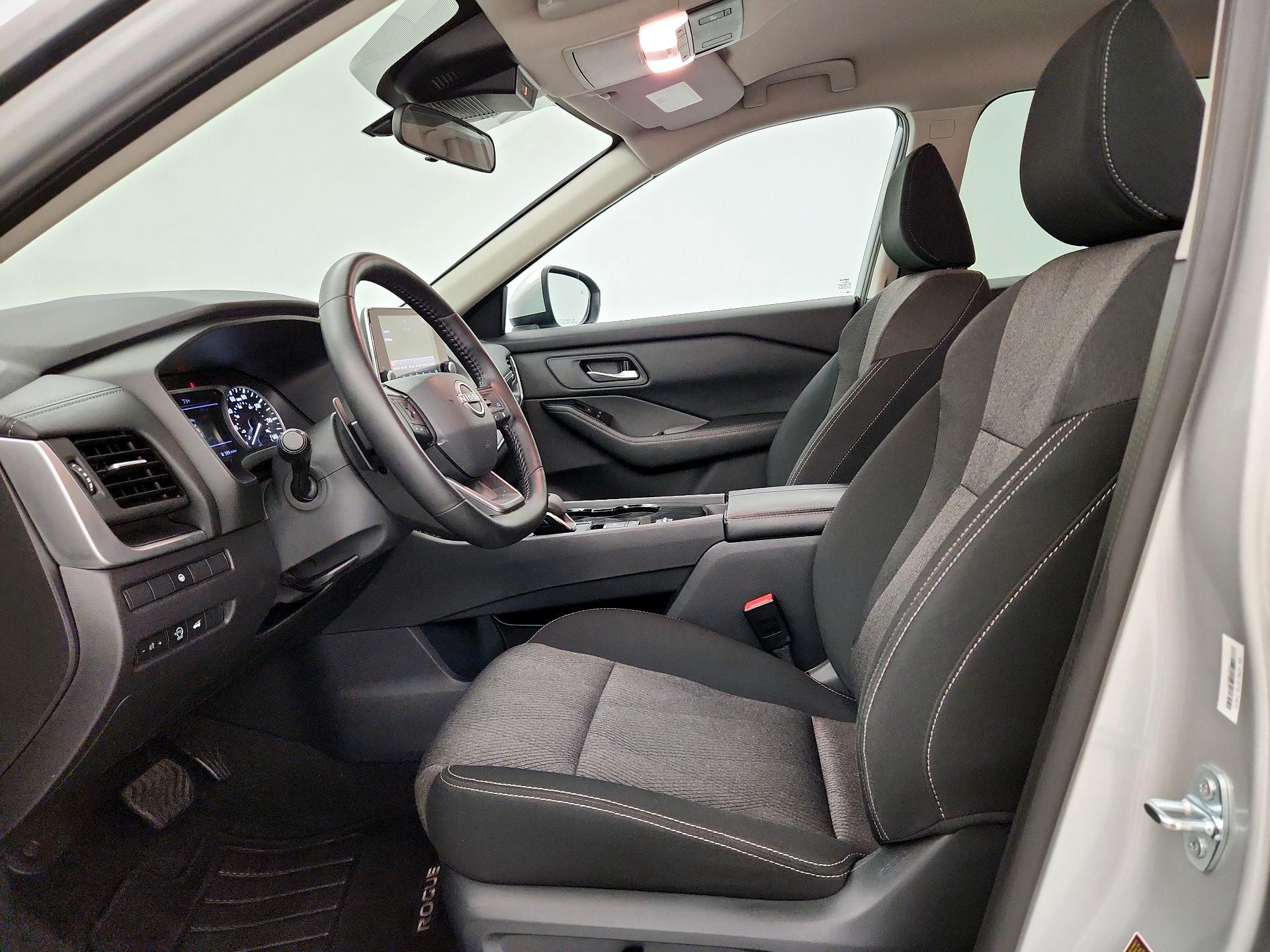 Thumbnail: 2025 Nissan Rogue - 11