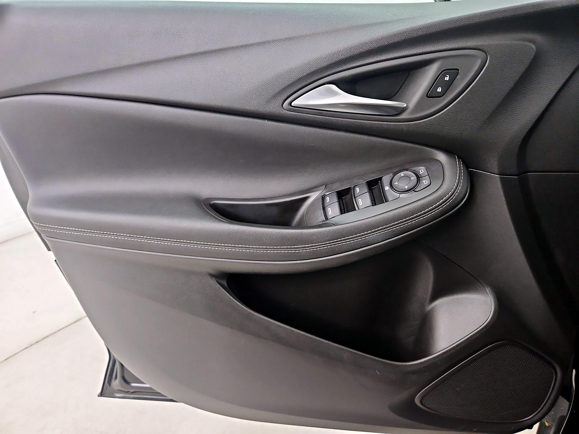 Thumbnail: 2025 Buick Encore GX - 12