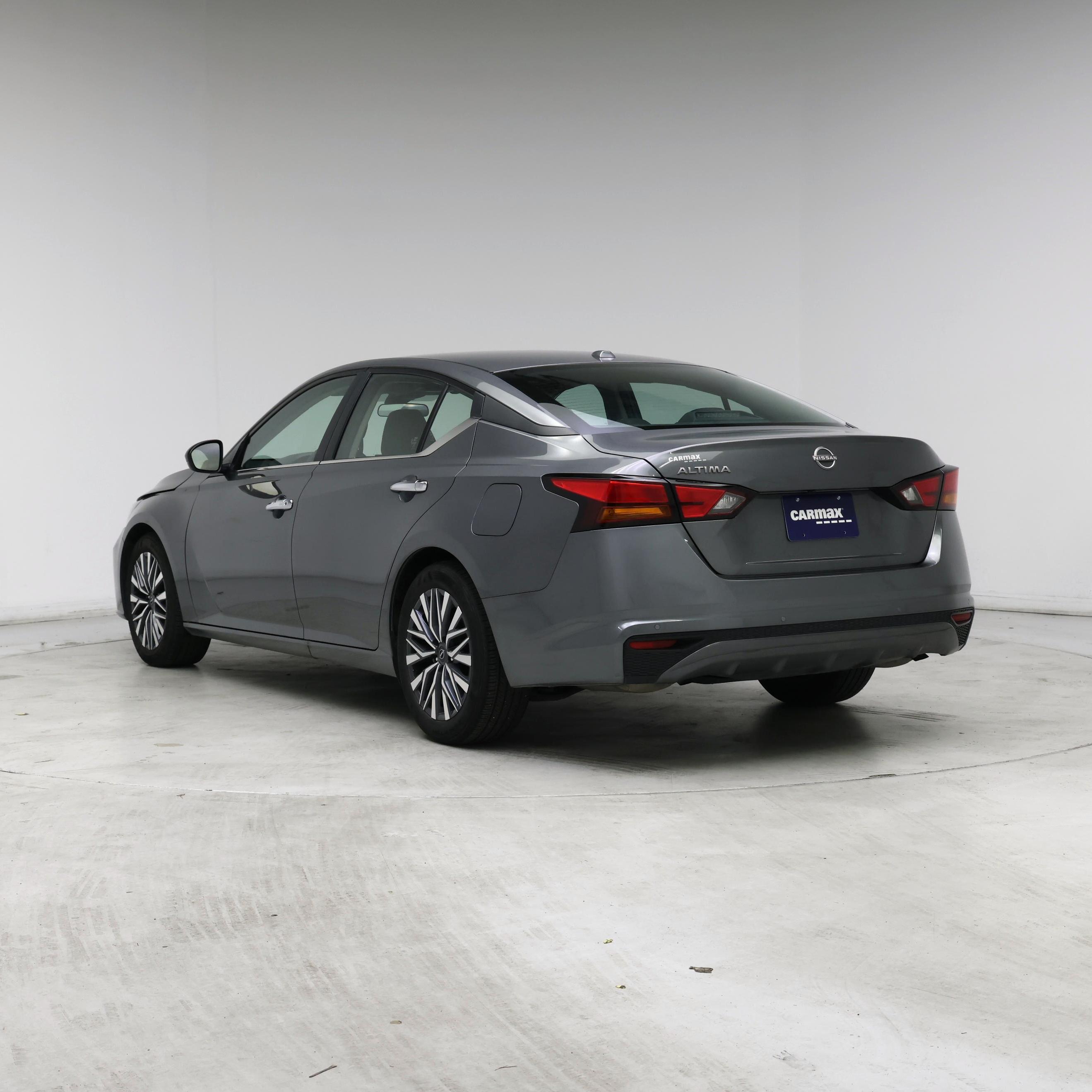 Thumbnail: 2025 Nissan Altima - 2