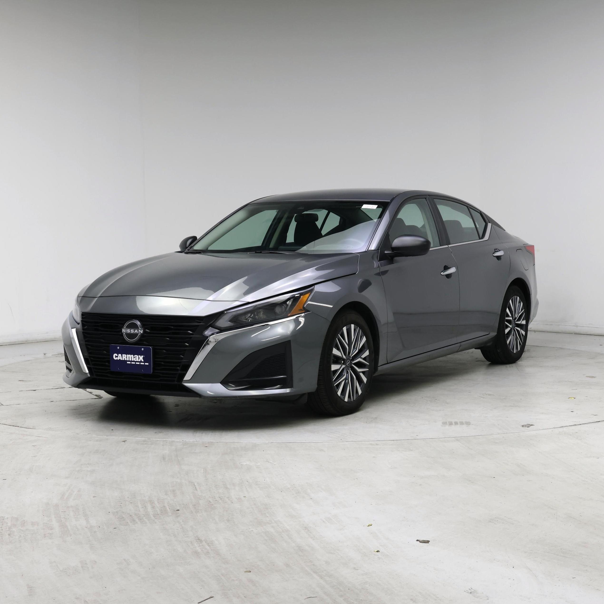 Thumbnail: 2025 Nissan Altima - 4