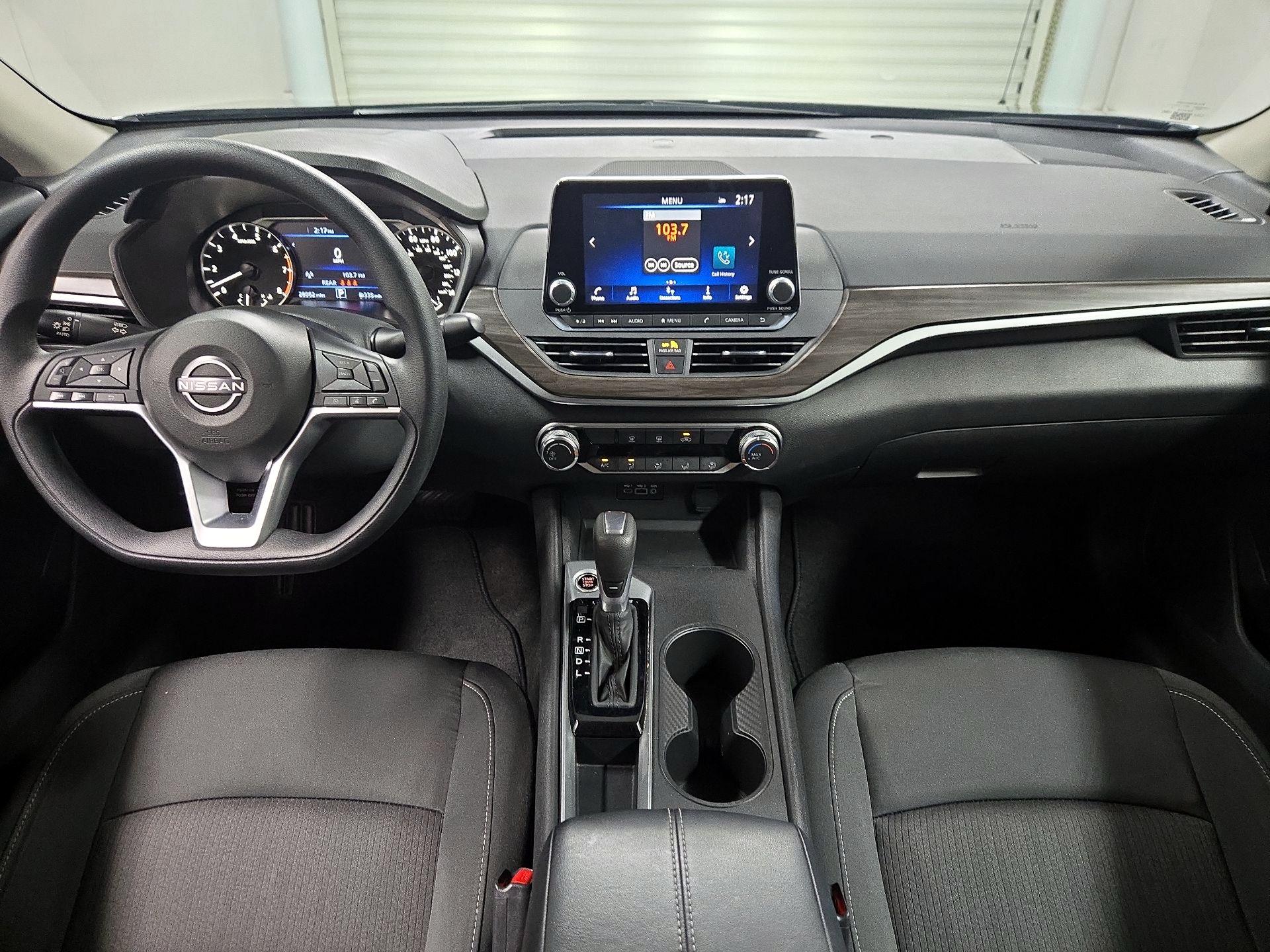 Thumbnail: 2025 Nissan Altima - 9