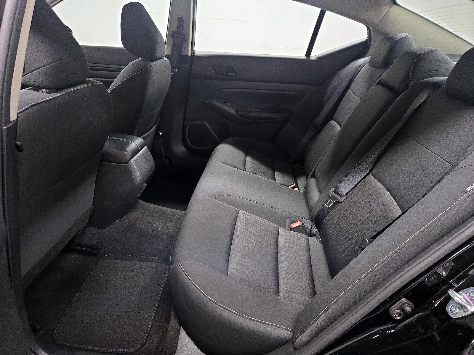 2025 Nissan Altima SV - Photo 20