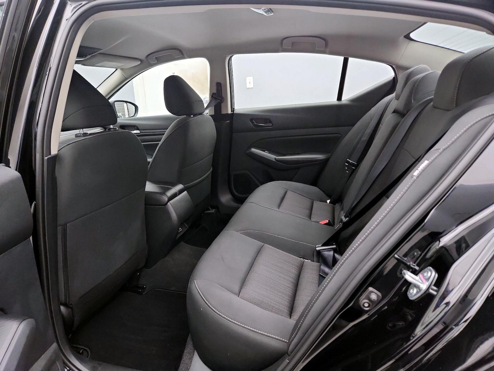 2025 Nissan Altima SV - Photo 20