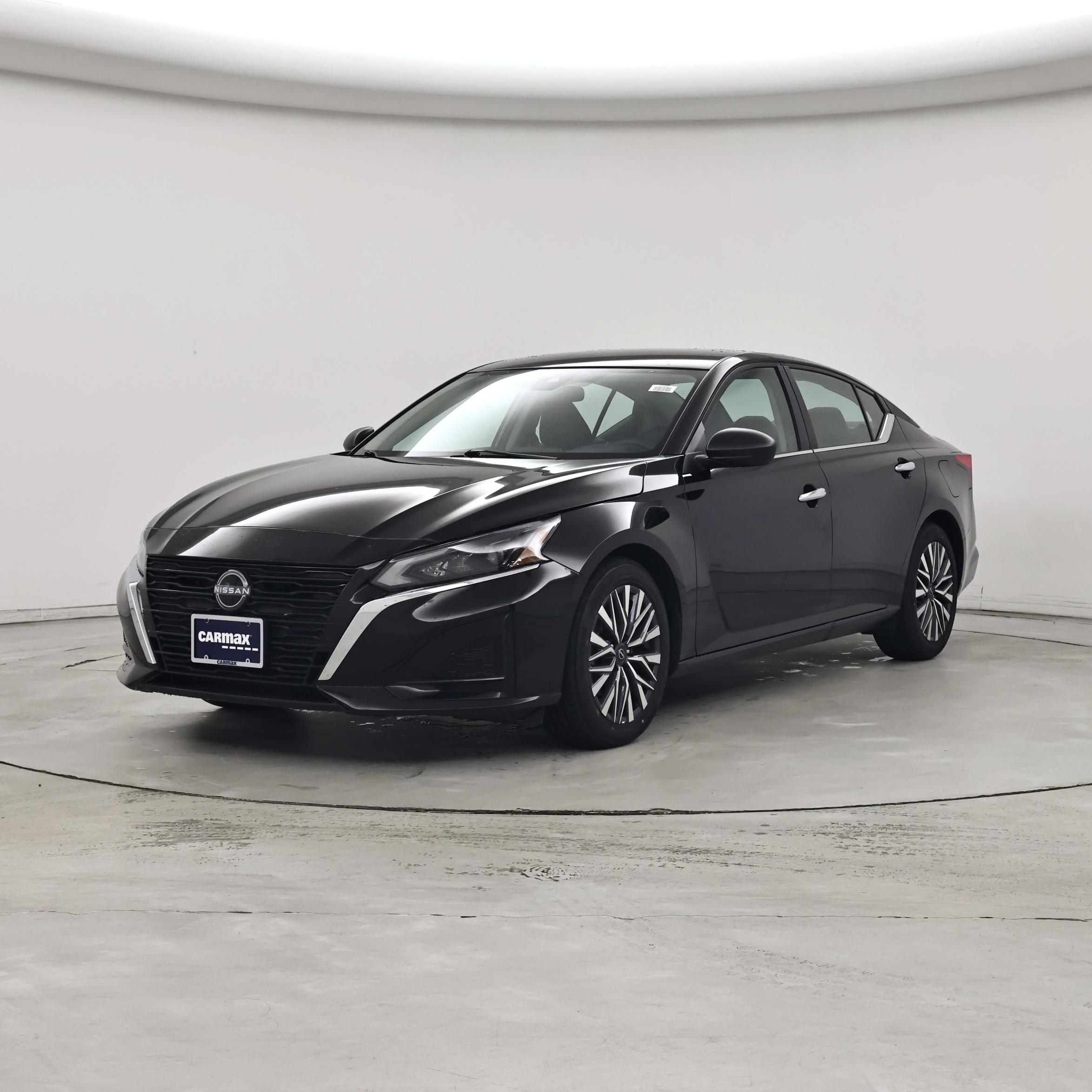 Thumbnail: 2025 Nissan Altima - 4